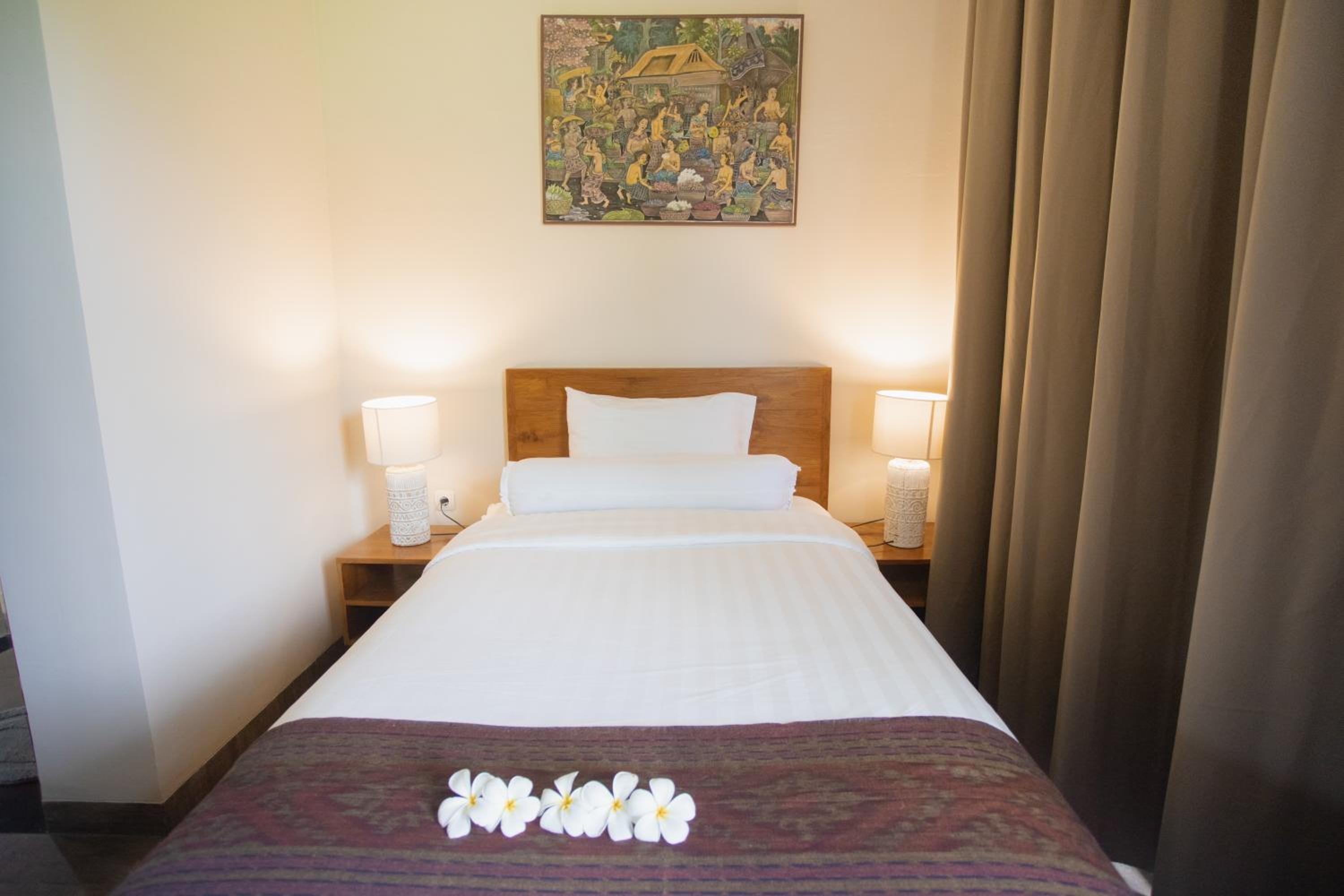 Villa photo 1