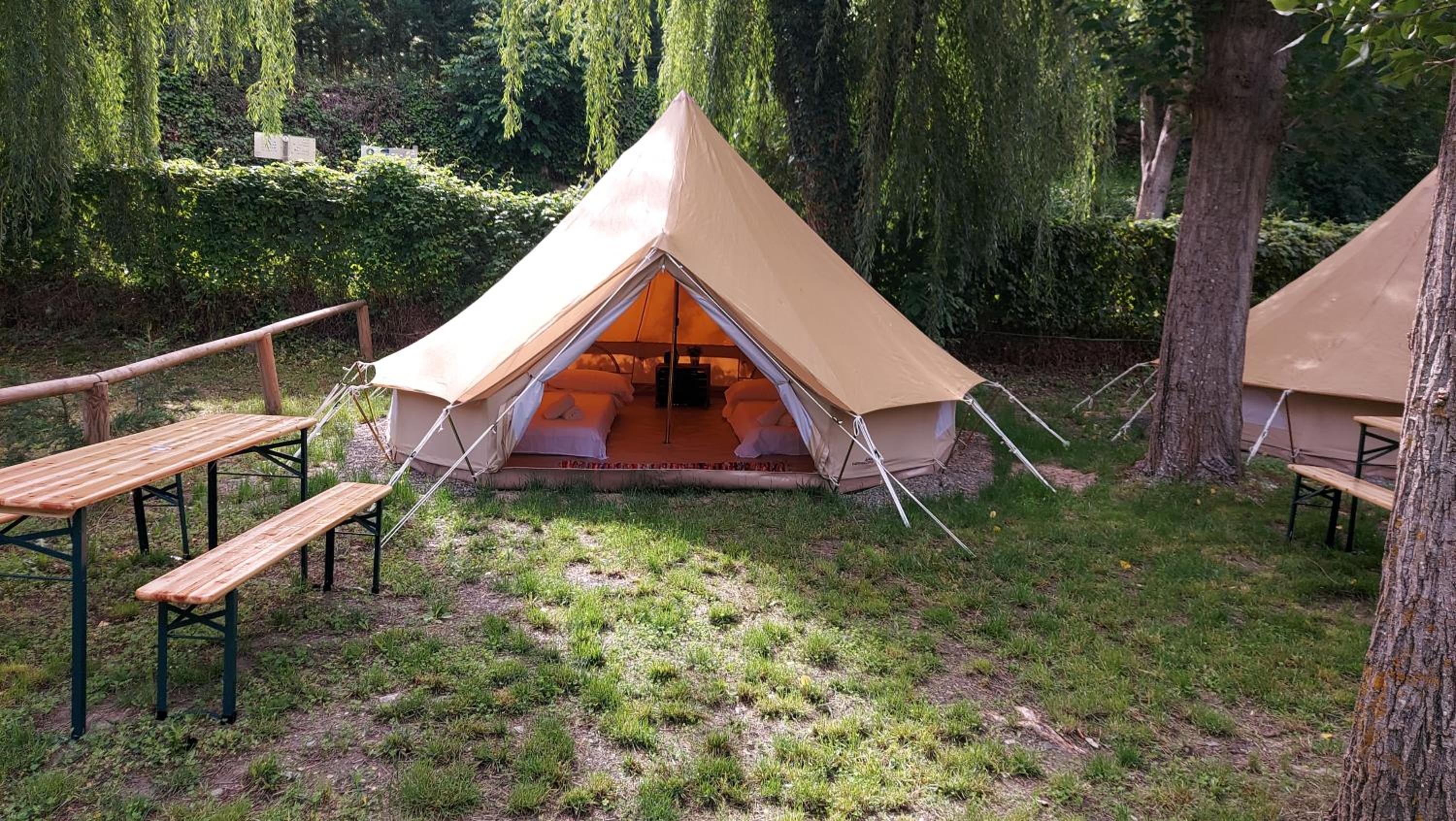 Tent - Photo 3
