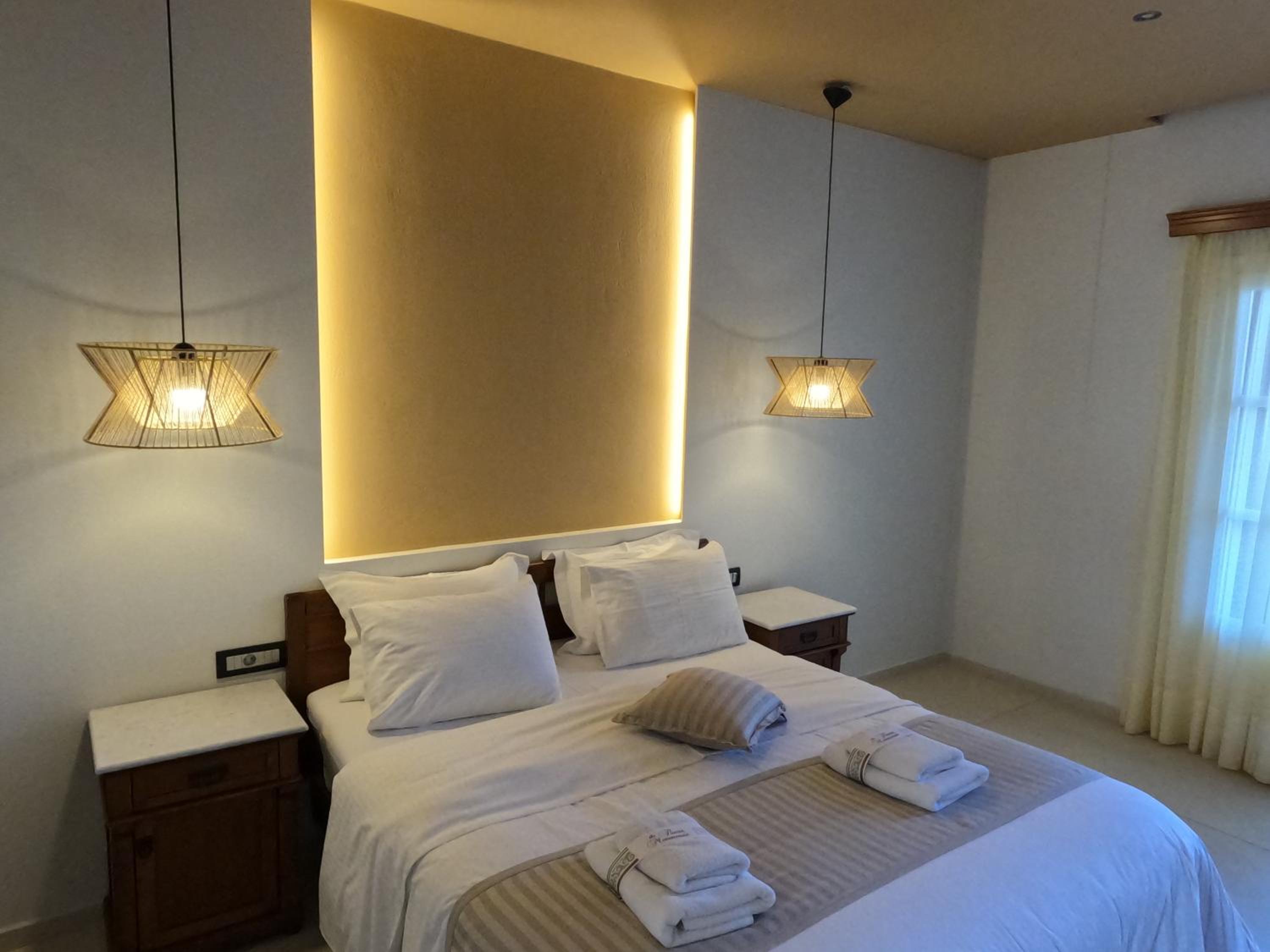 Superior Room with Sea View - Photo 6