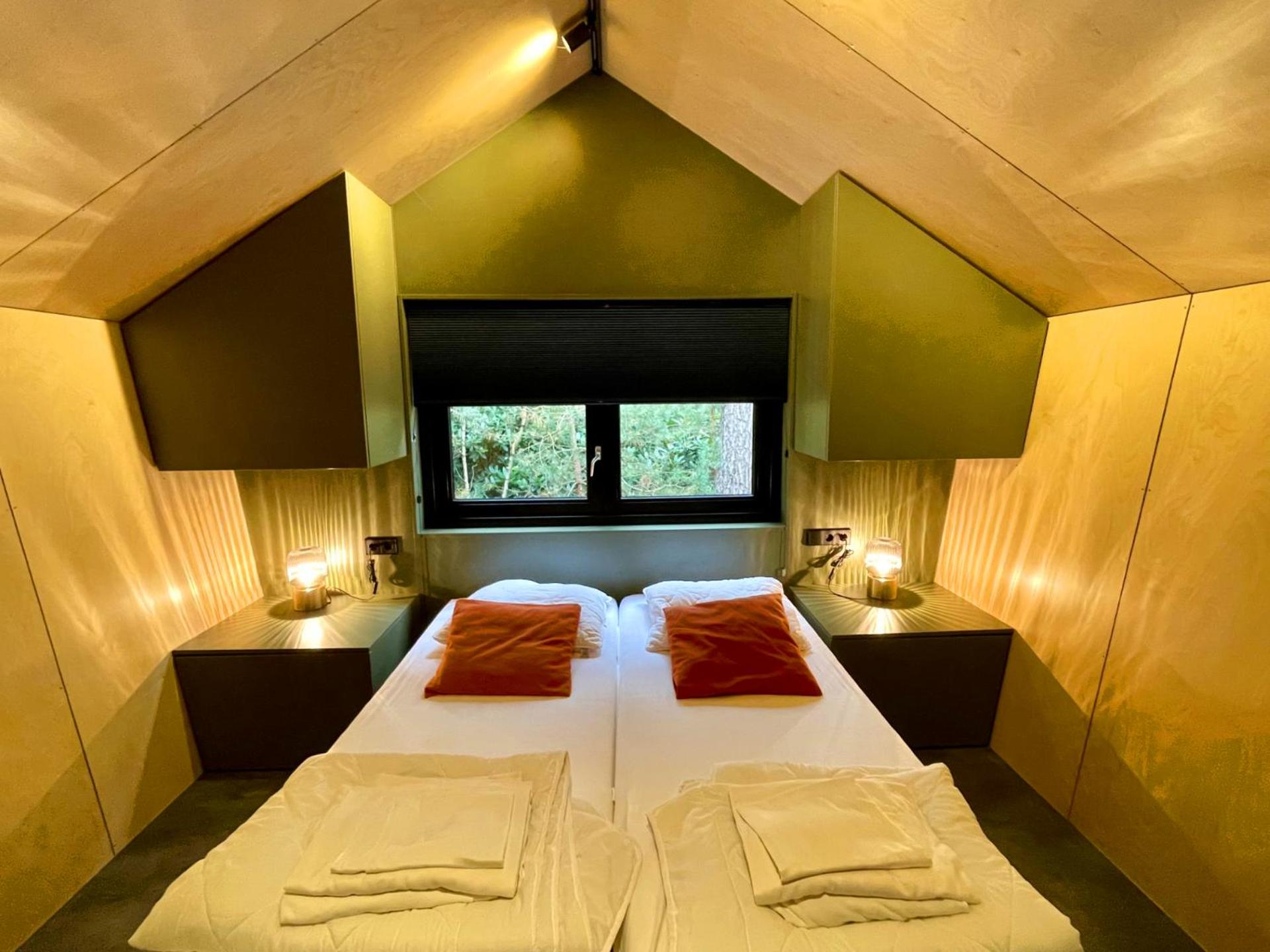 Small House with Private Jacuzzi - Photo 17