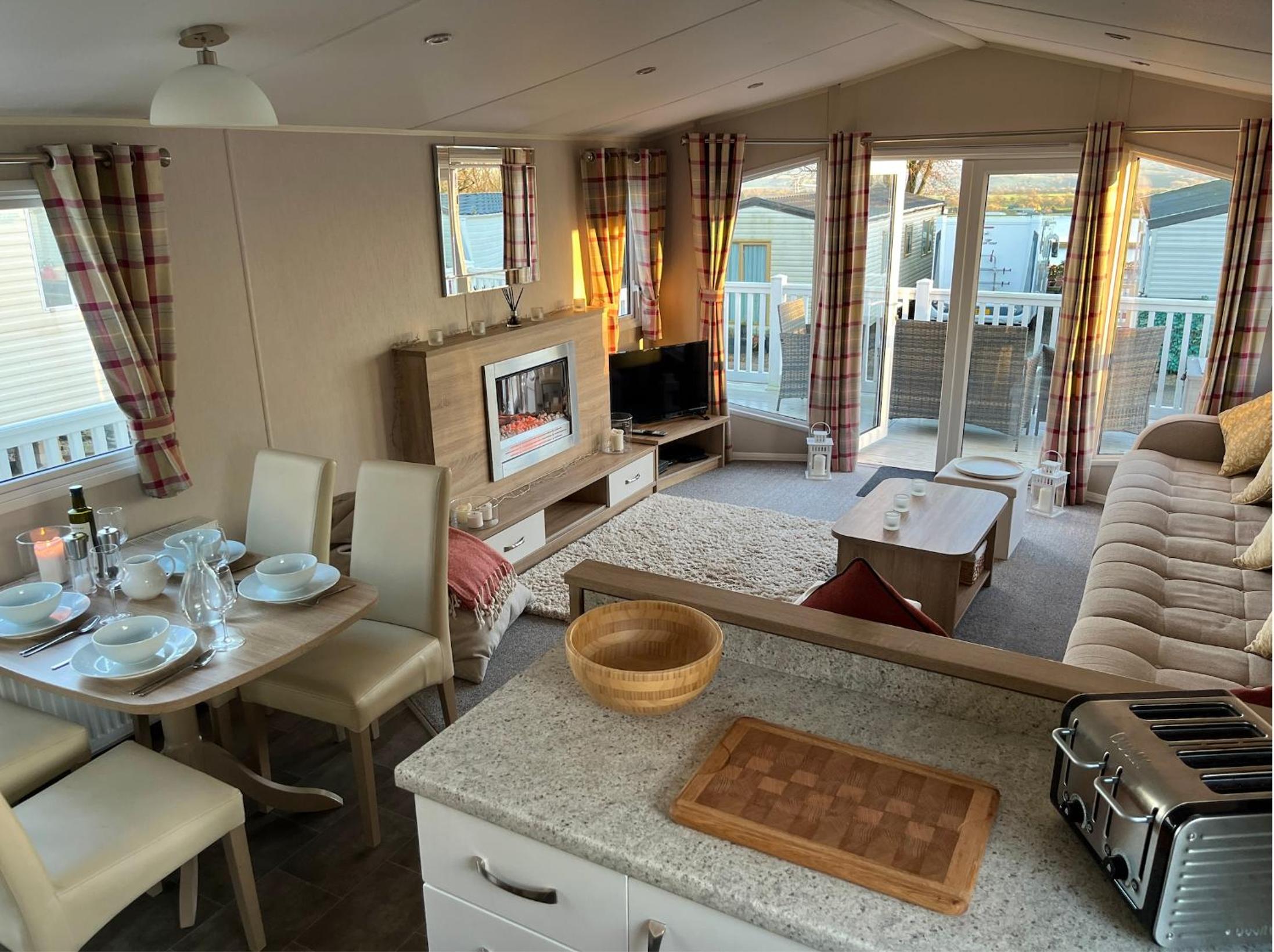 Mobile Home photo 1