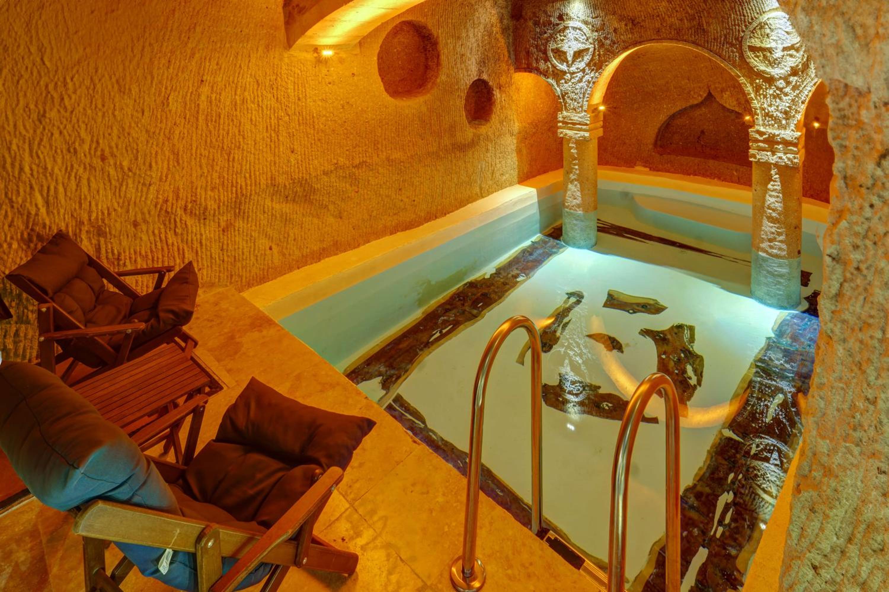 King Room with Pool View photo 3