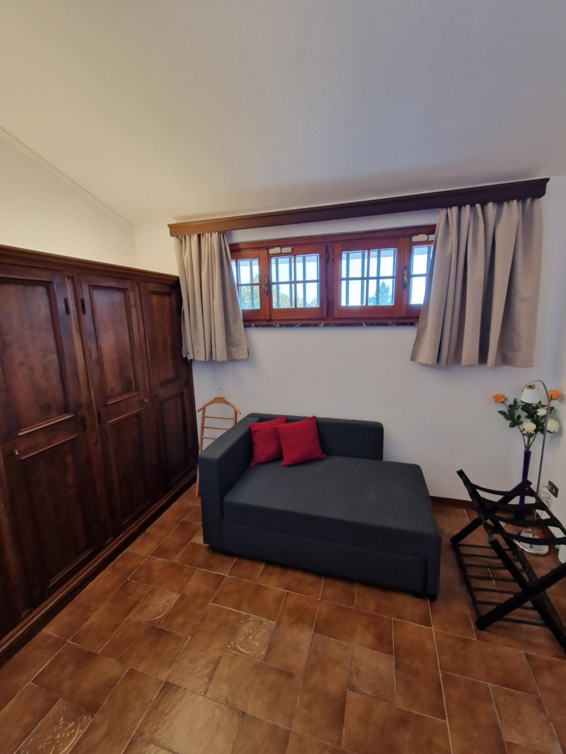 Triple Room with Garden View photo 2