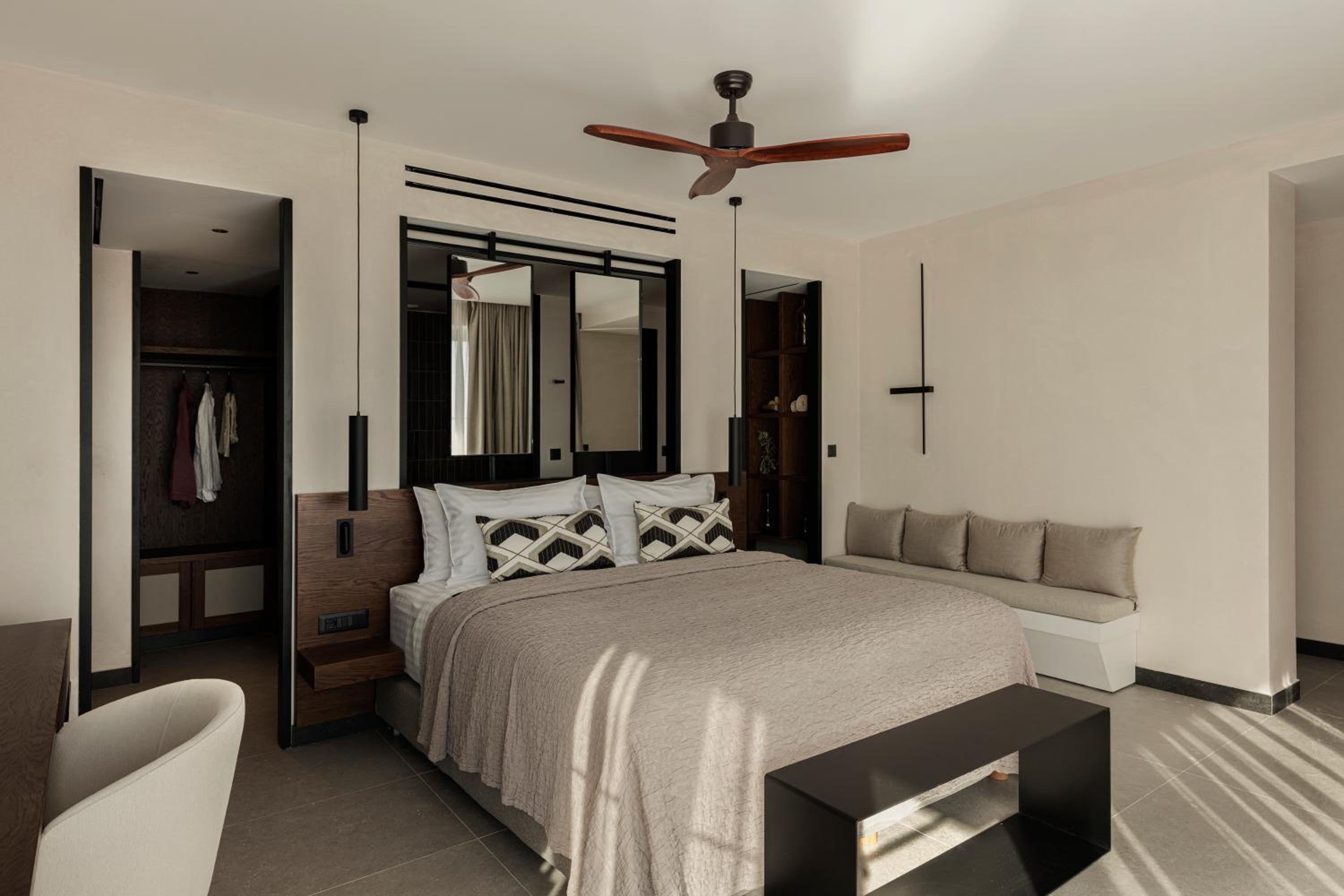 Garden Suite with Sea View