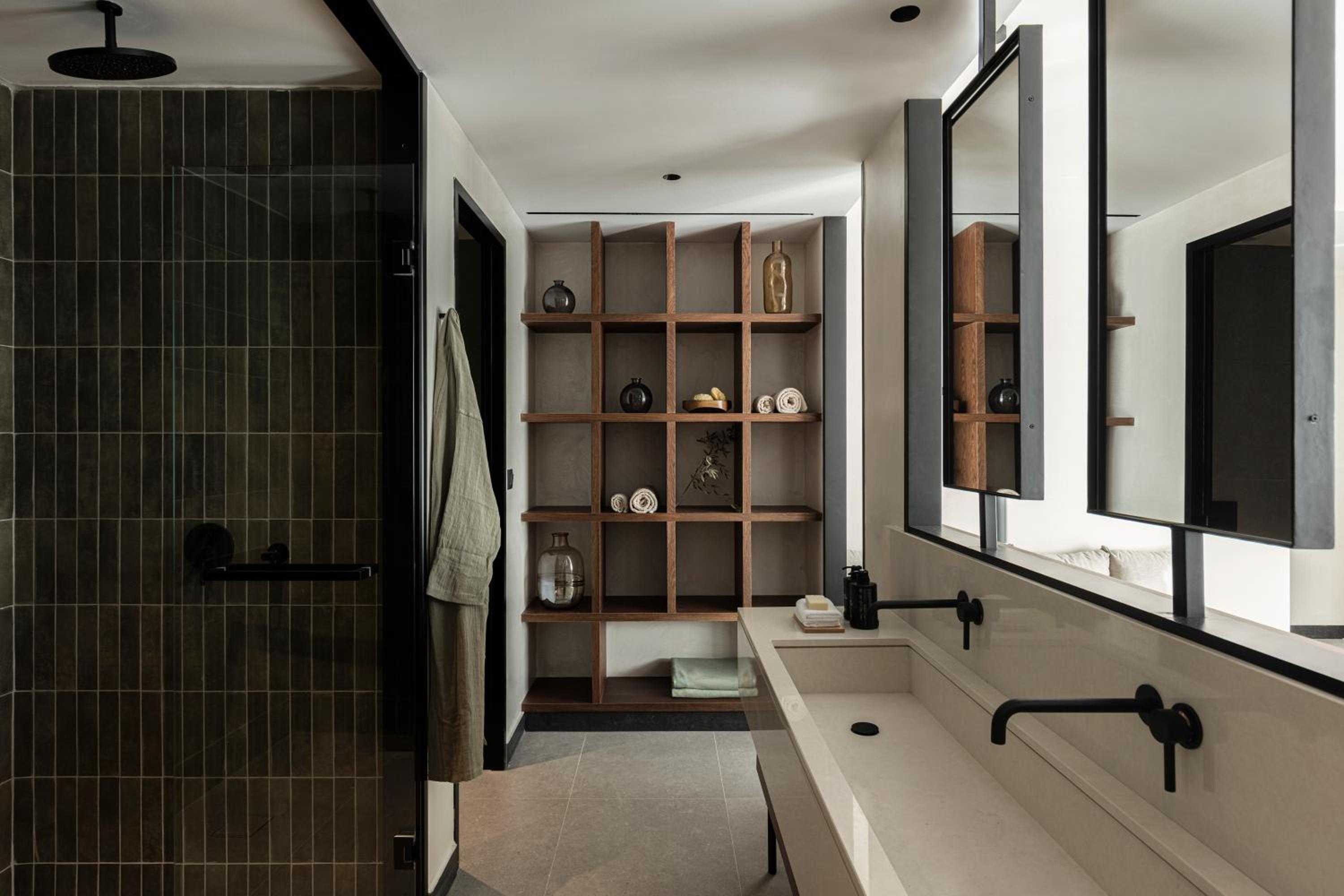 Garden Suite with Sea View