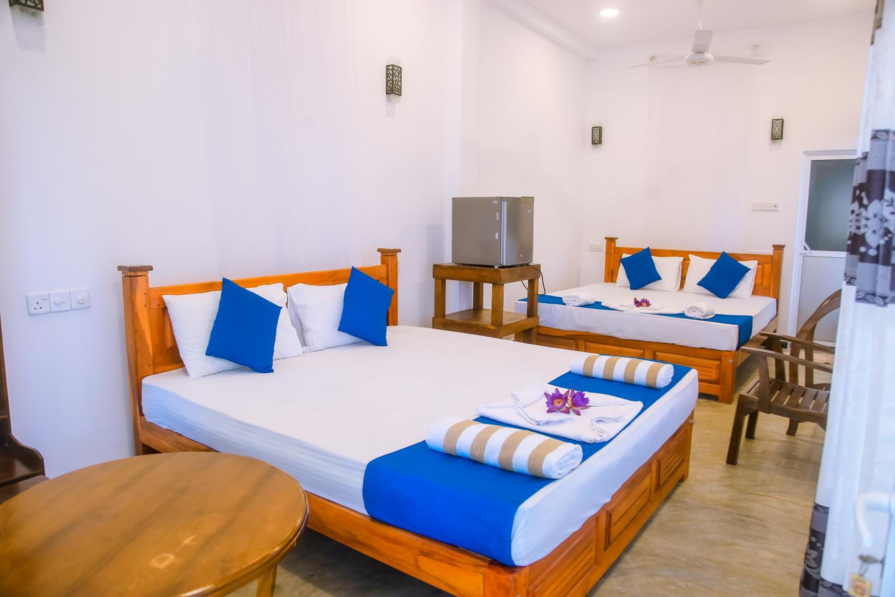 Deluxe Family Room