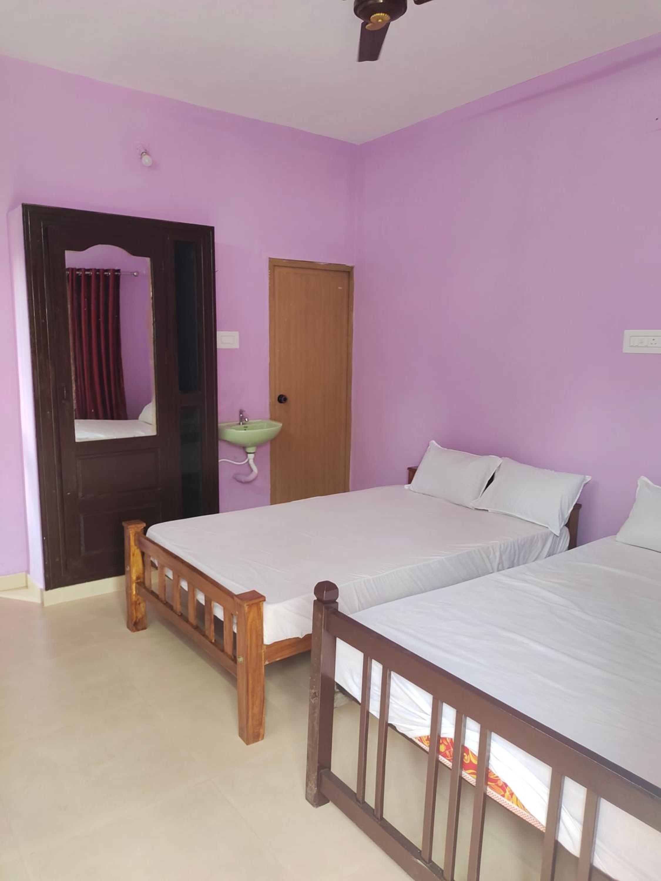 Deluxe Double or Twin Room with Balcony photo 2