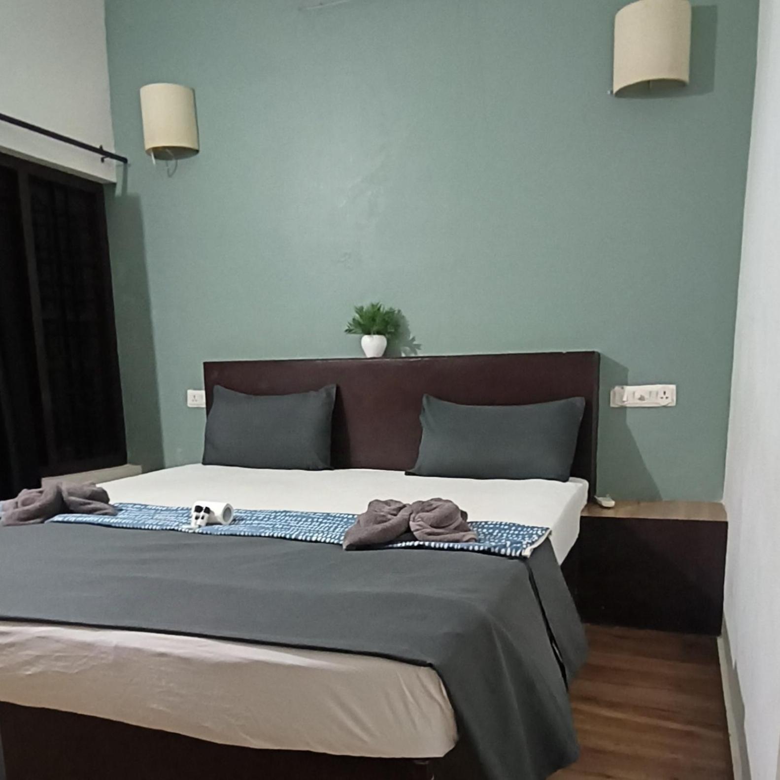 Family Room with Terrace - Photo 15