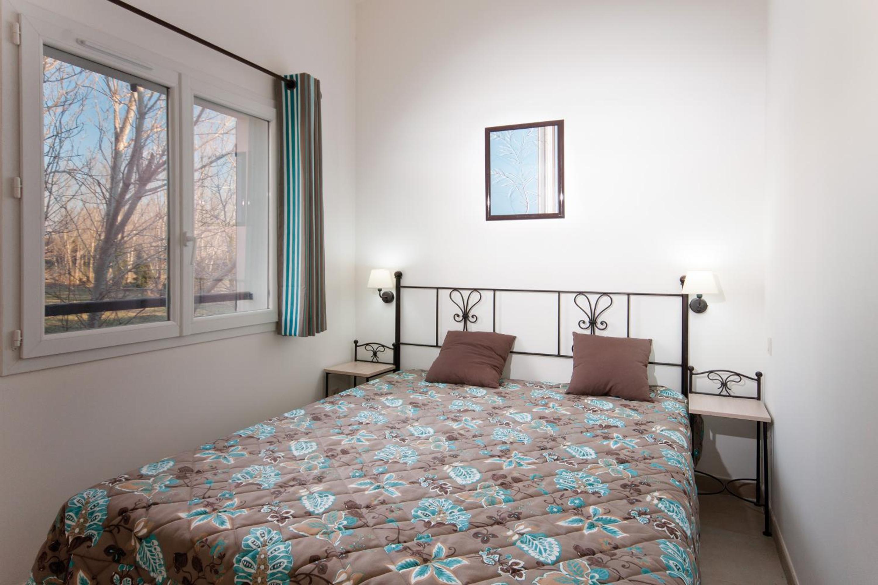 One-Bedroom Apartment with Cabin (6 Adults) photo 2