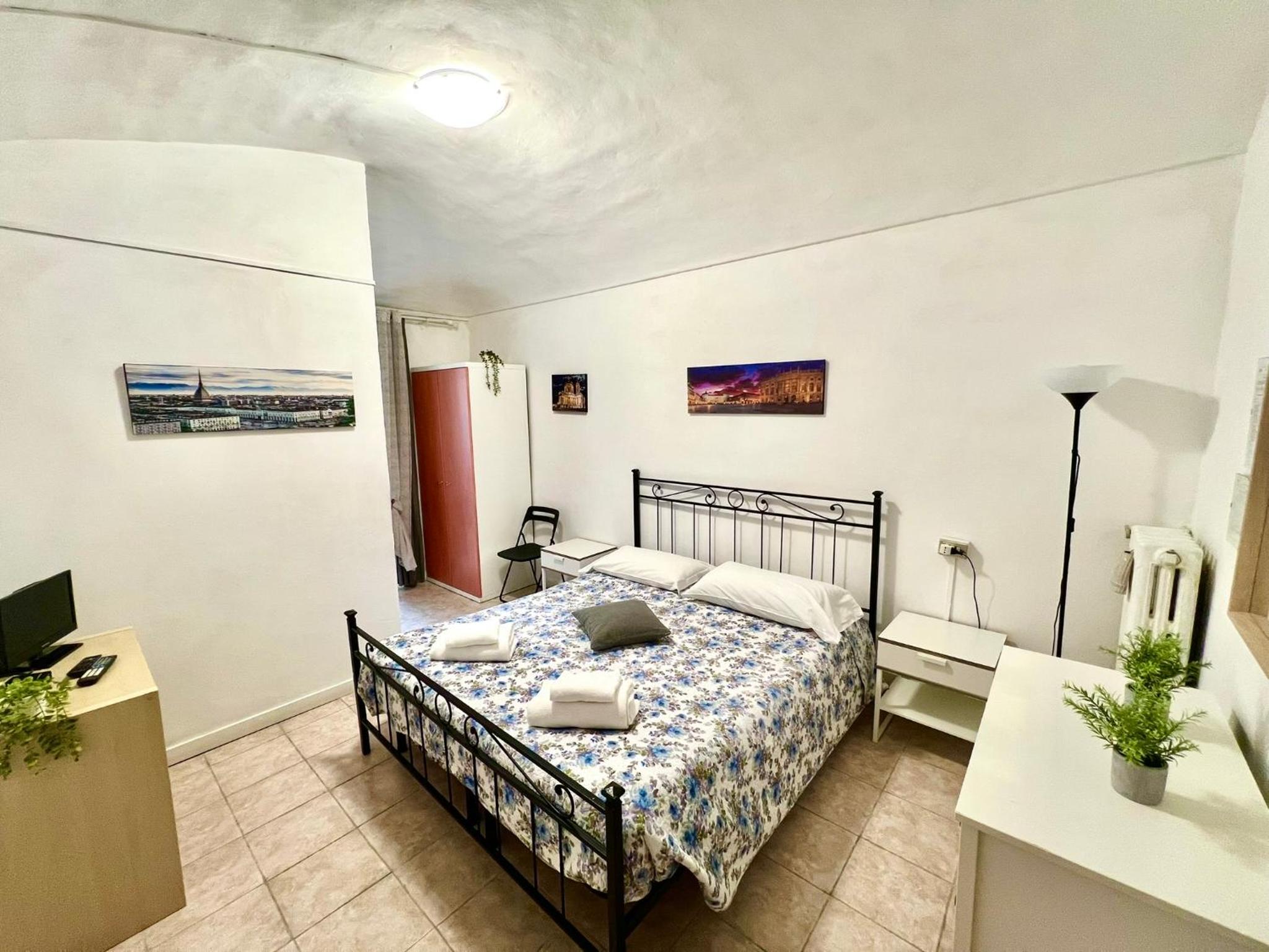 Standard Double Room - Photo 6
