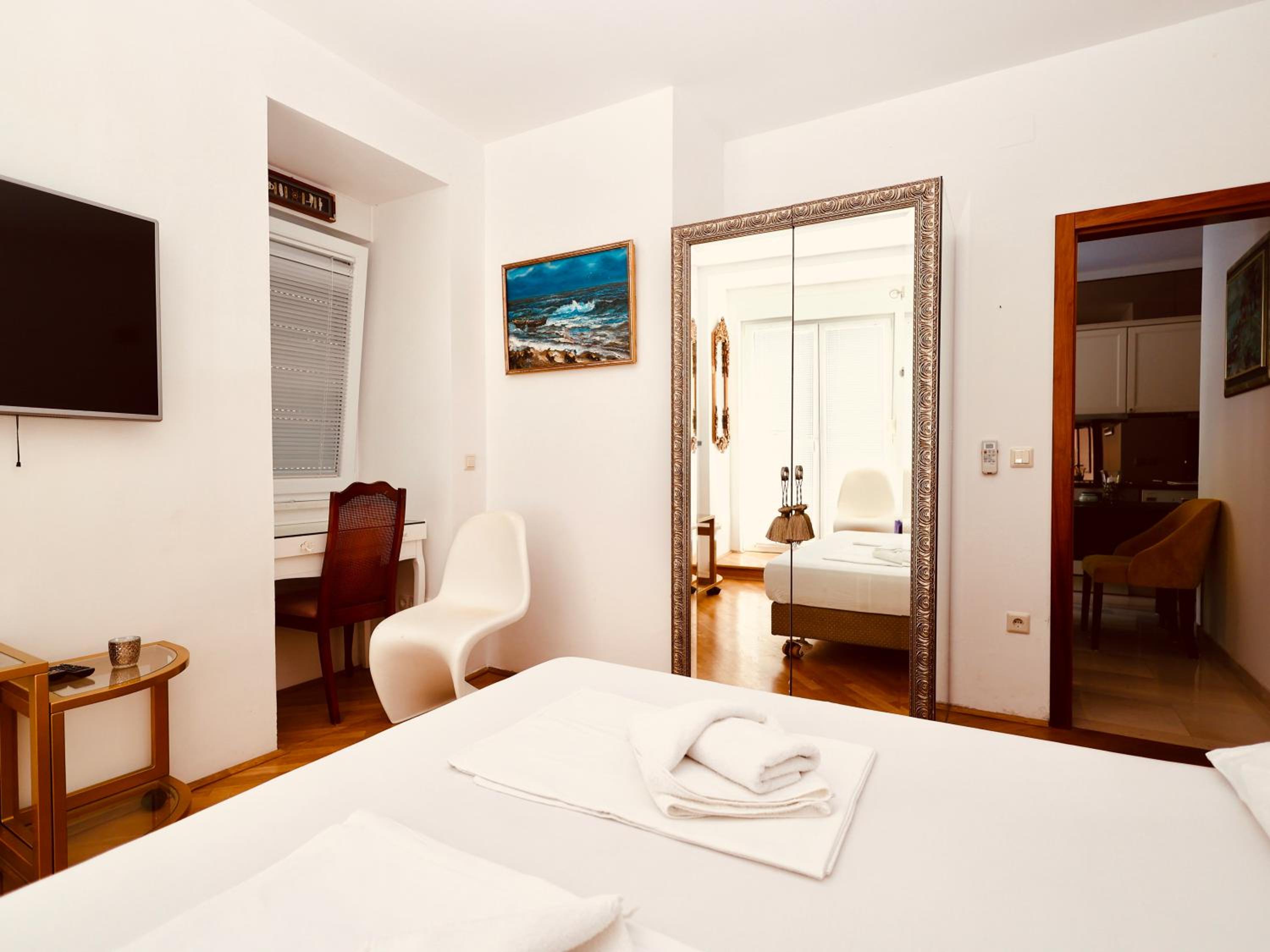 Apartment with Terrace photo 1