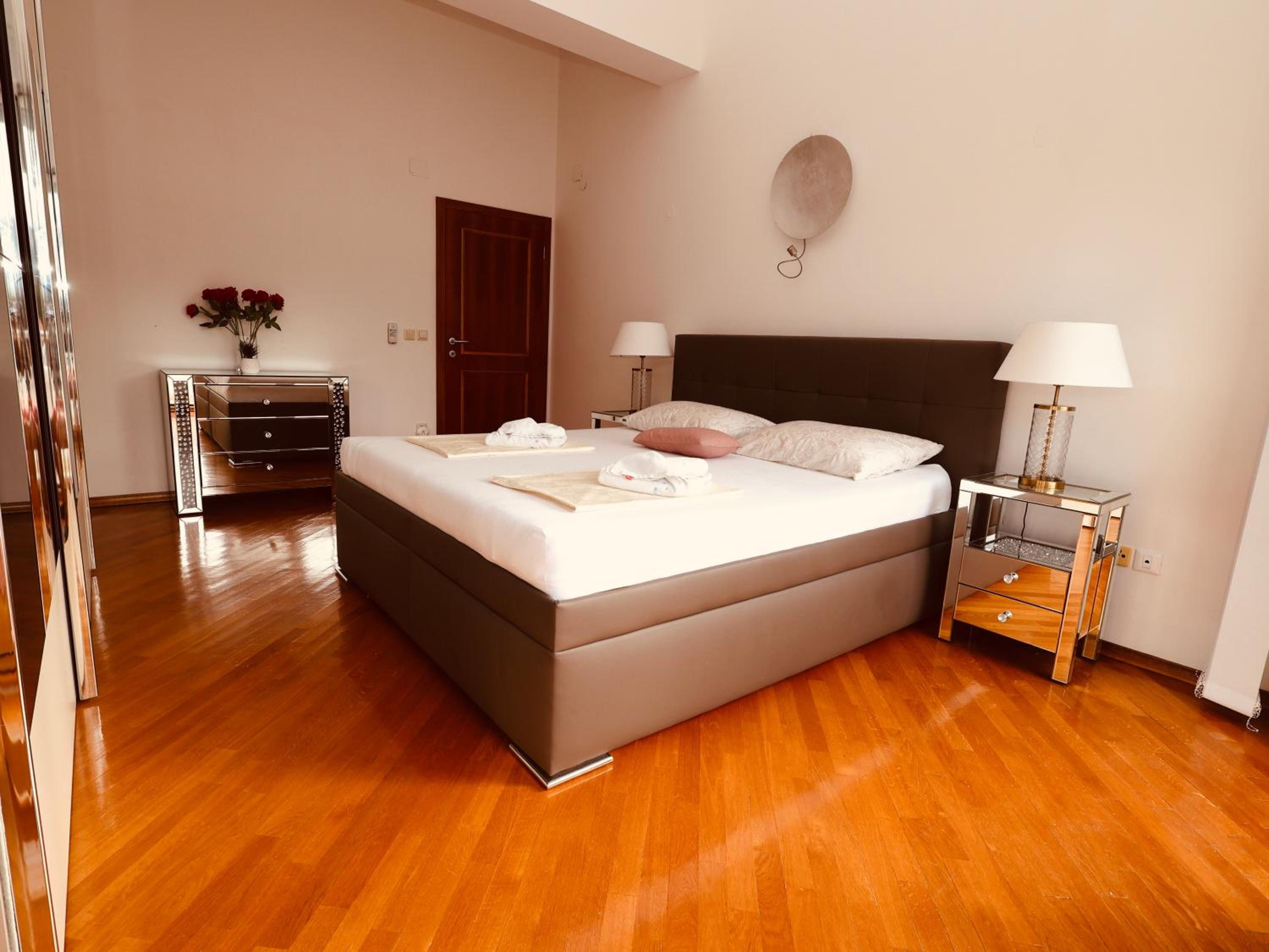 Deluxe Suite with Sea View photo 1