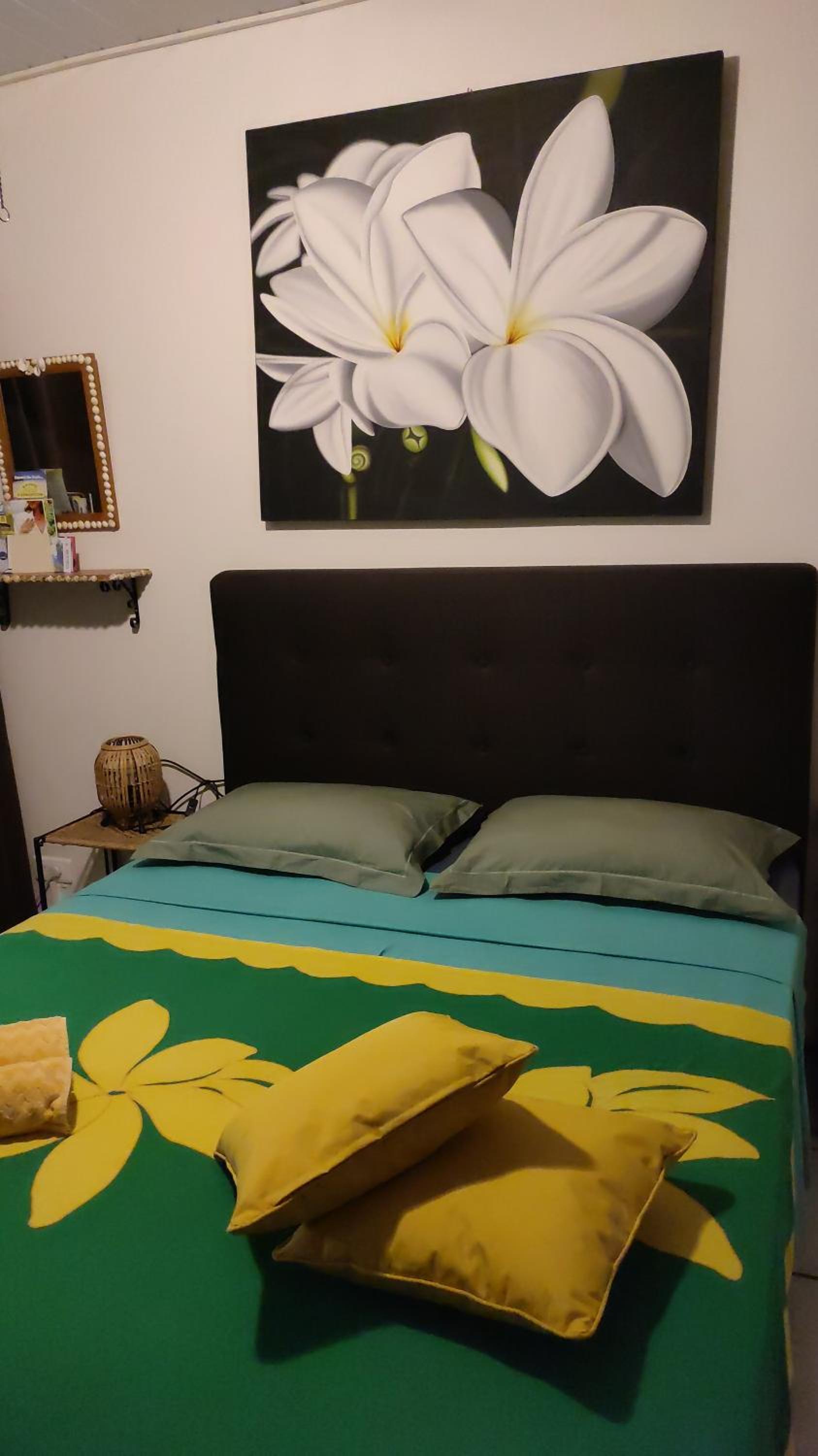 Double Room with Shared Bathroom
