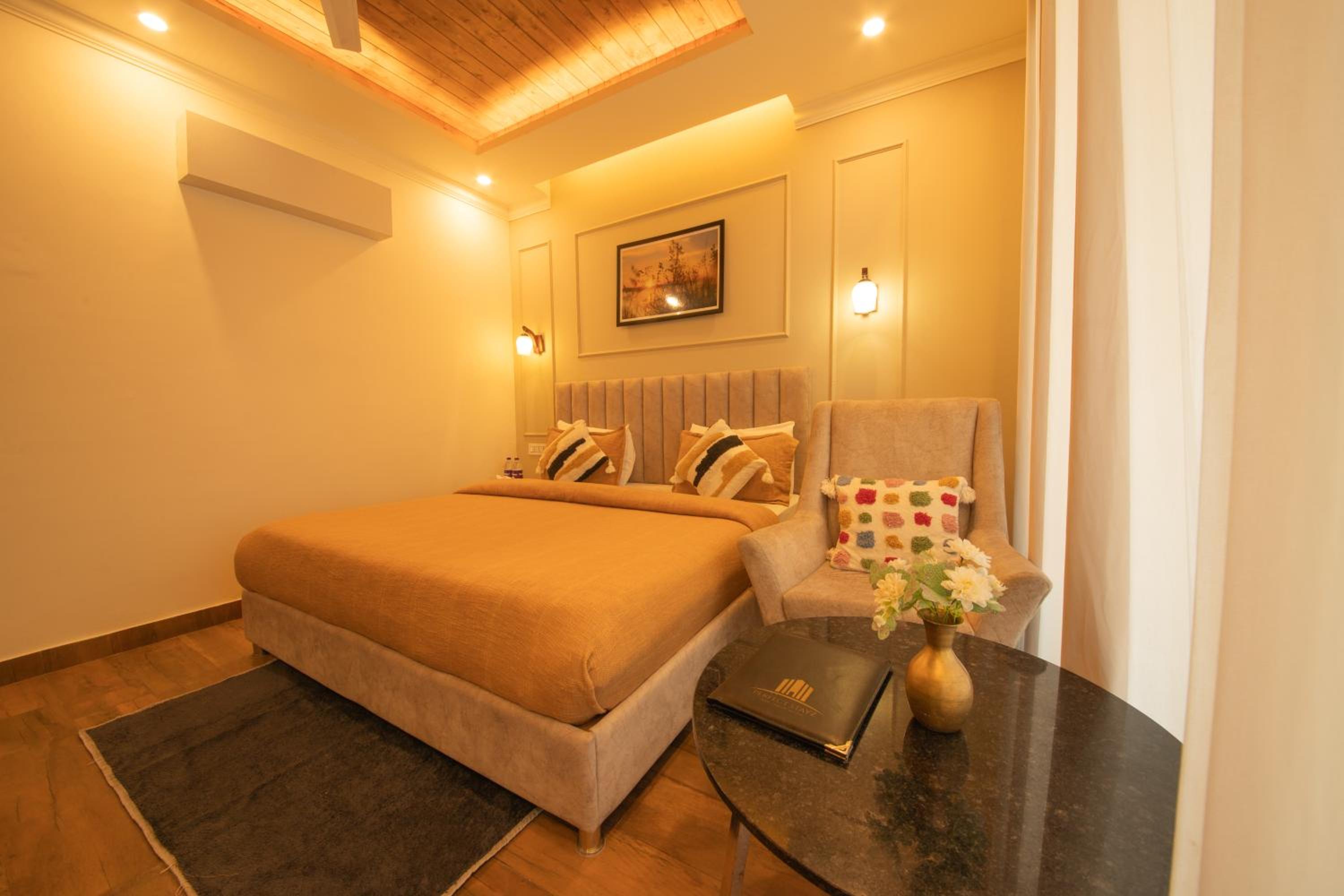 Junior Suite with Balcony Junior Suite with Balcony