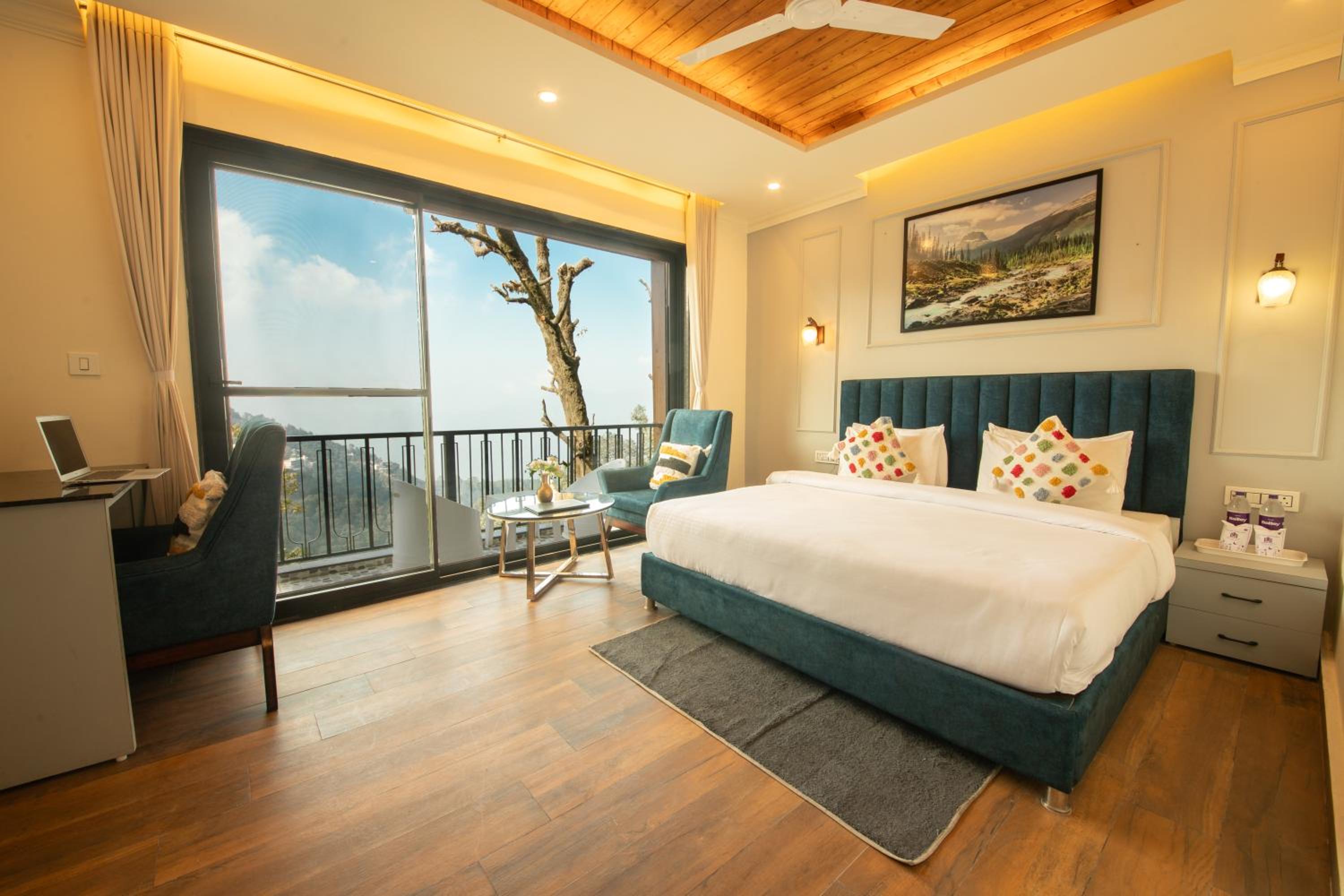 Double Room with Mountain View