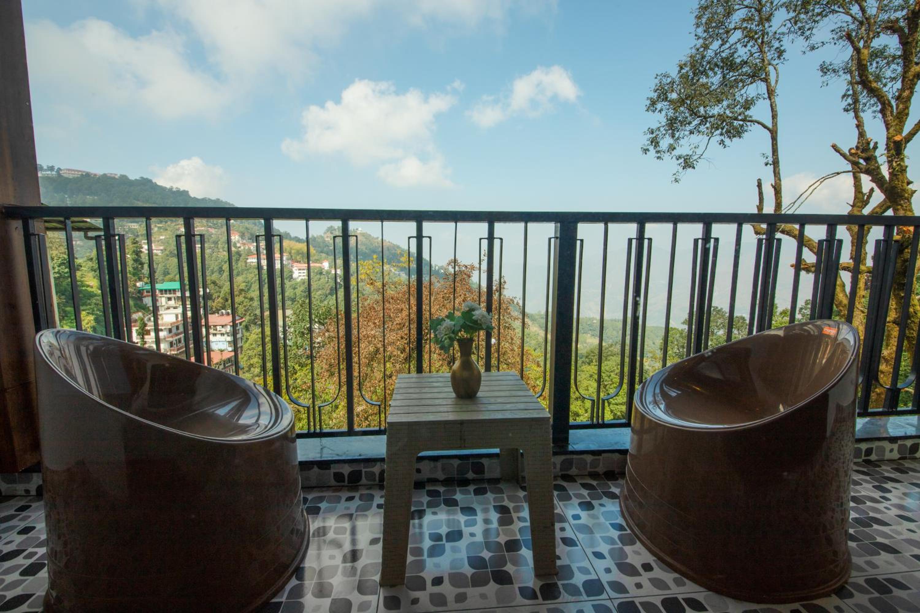 Junior Suite with Balcony Junior Suite with Balcony