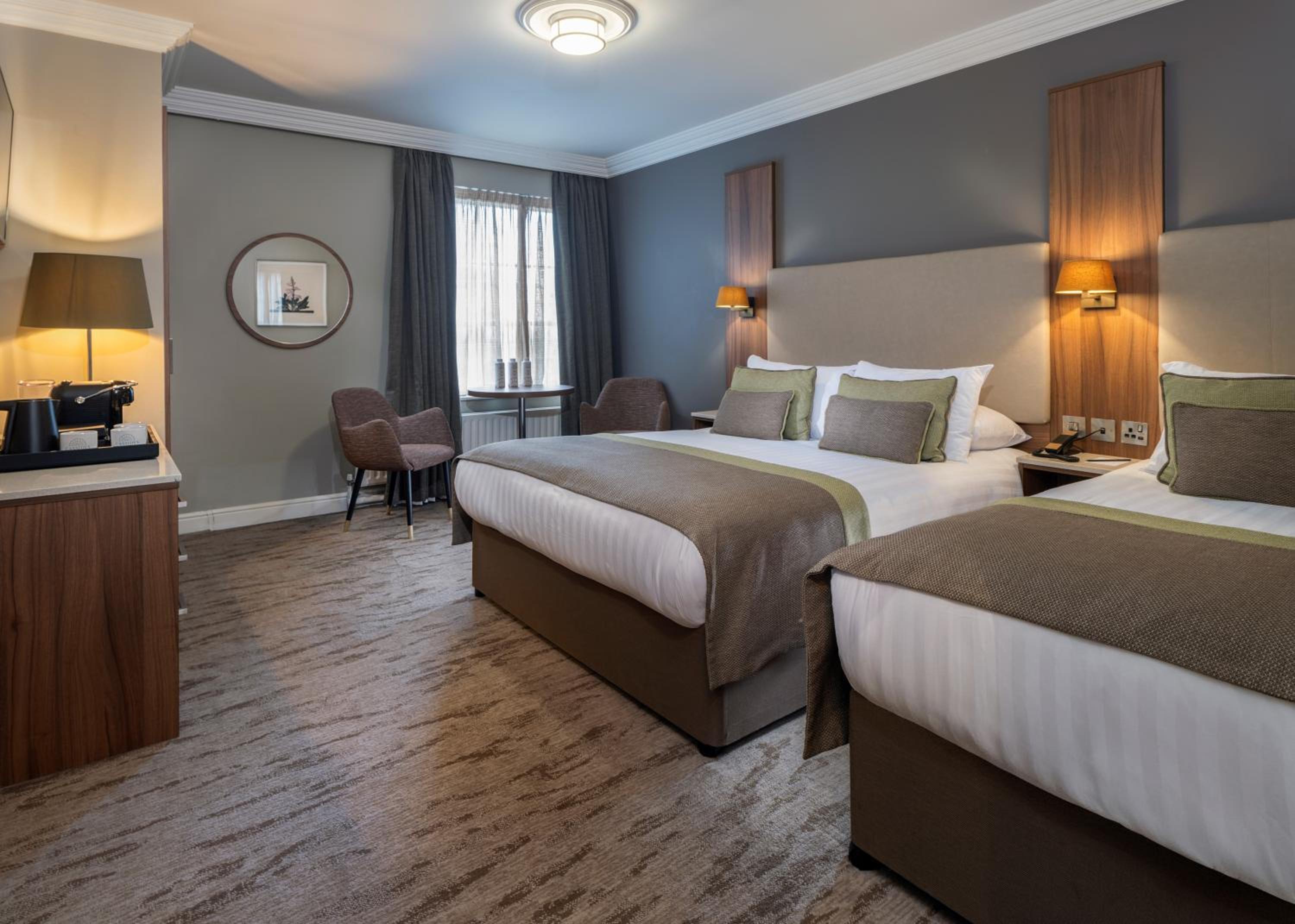 Twin Room - Photo 1