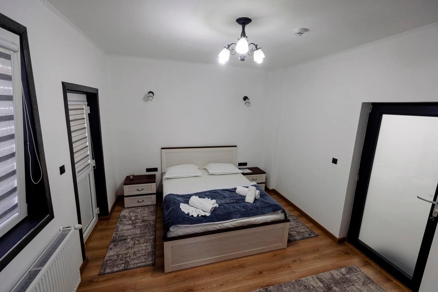 Double Room with Garden View - Photo 11