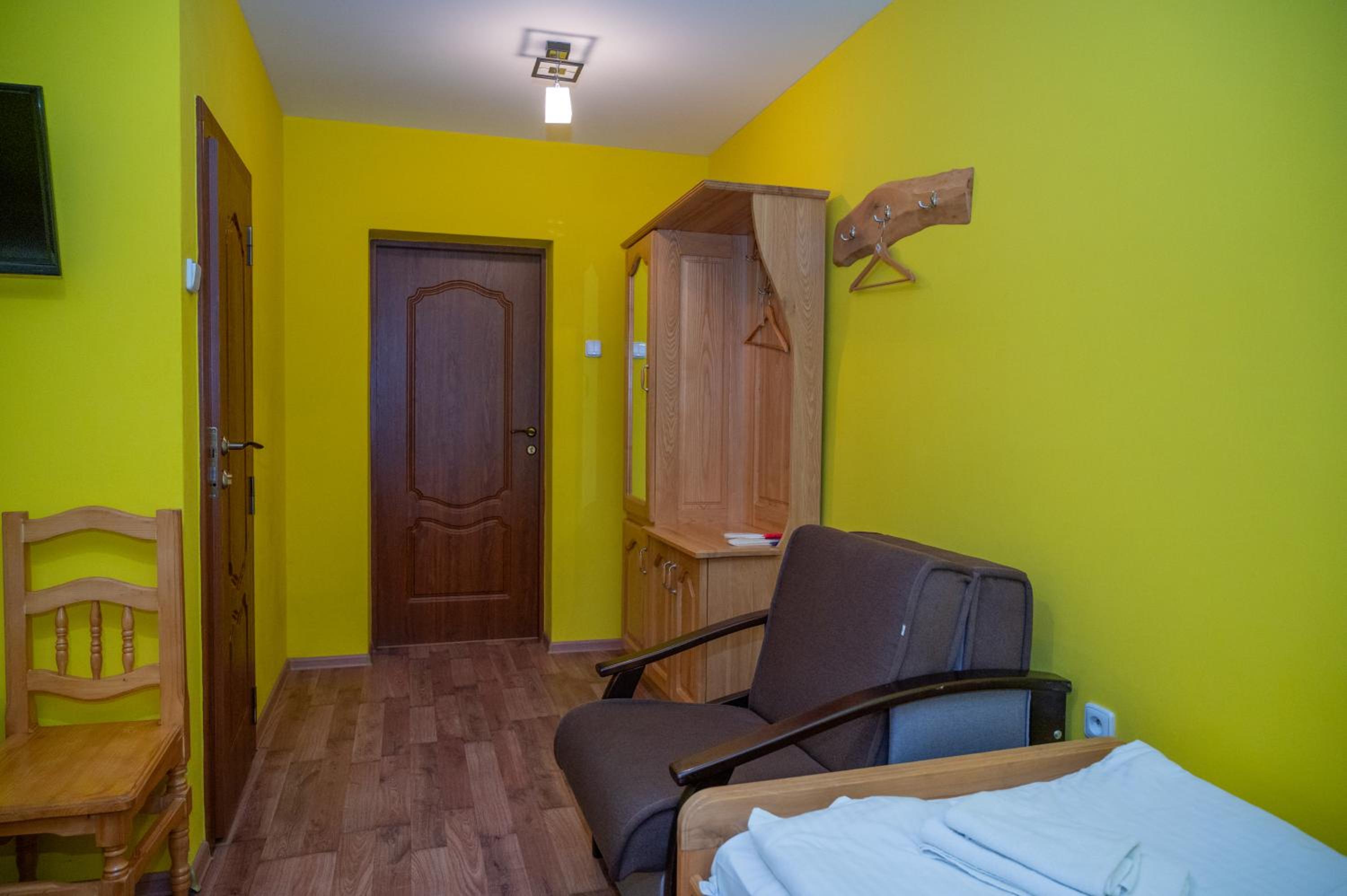 Large Twin Room photo 3