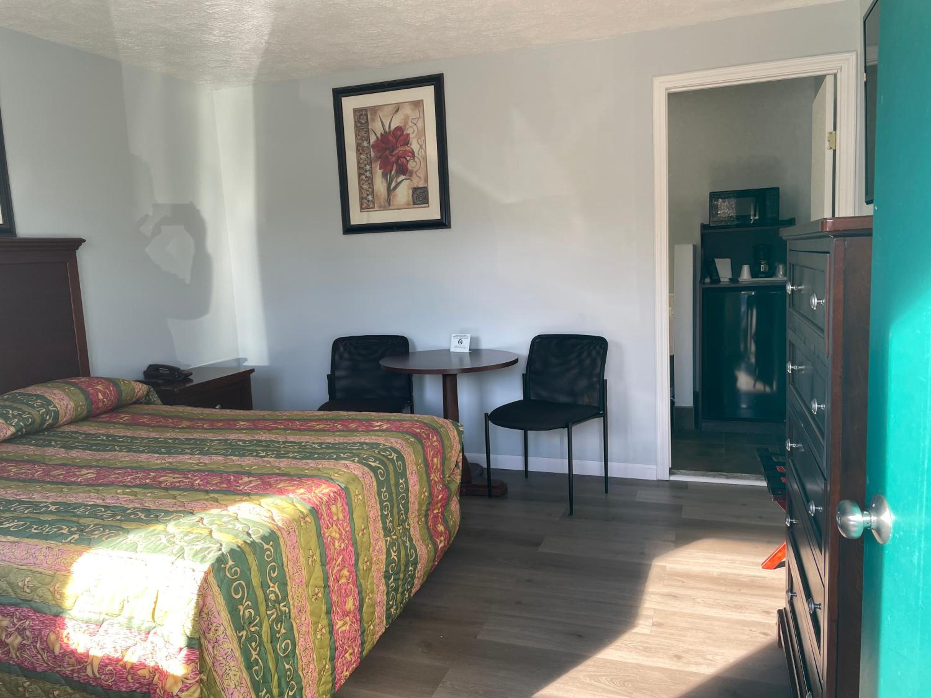Queen Room