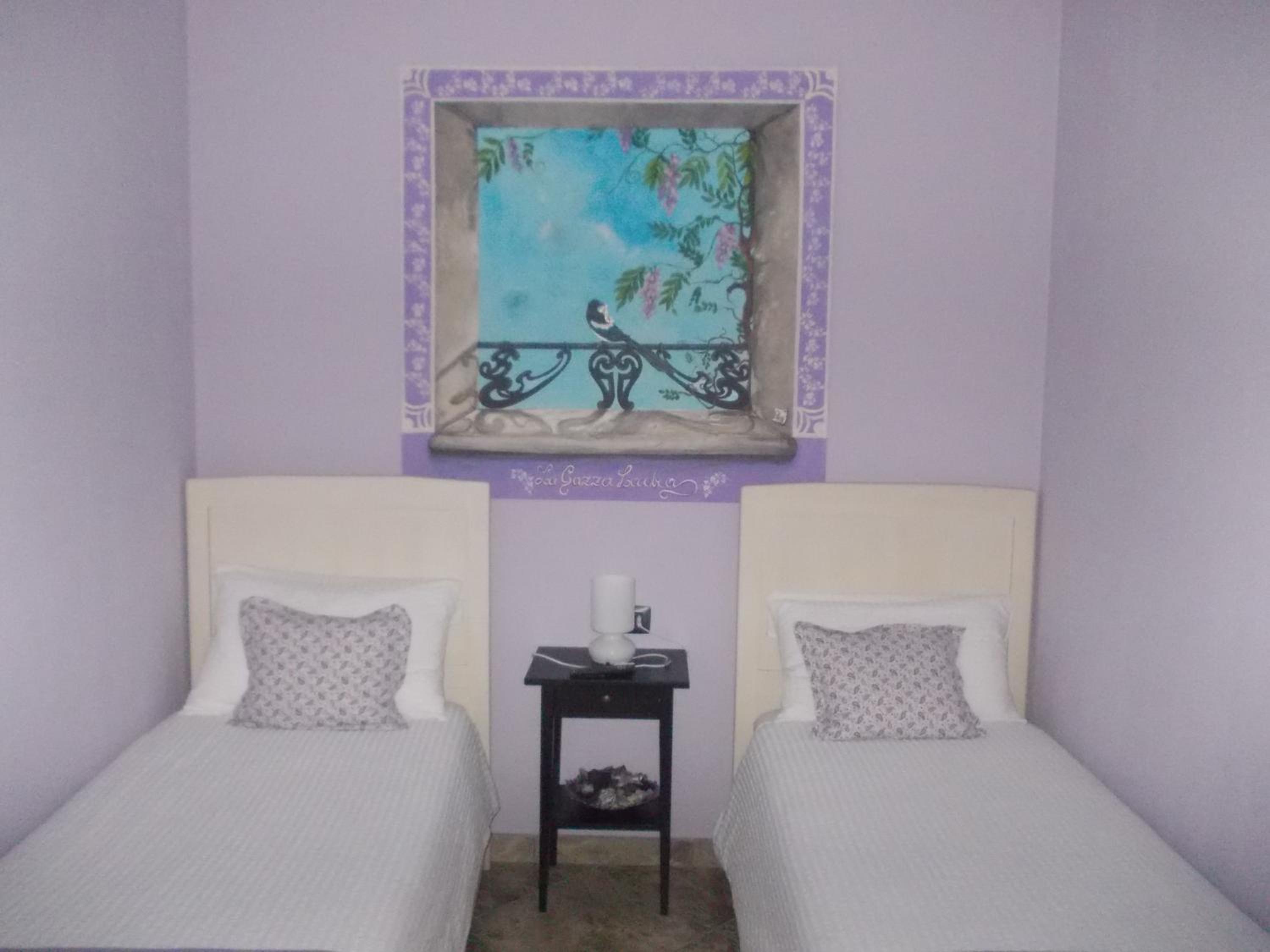 Family Room photo 3