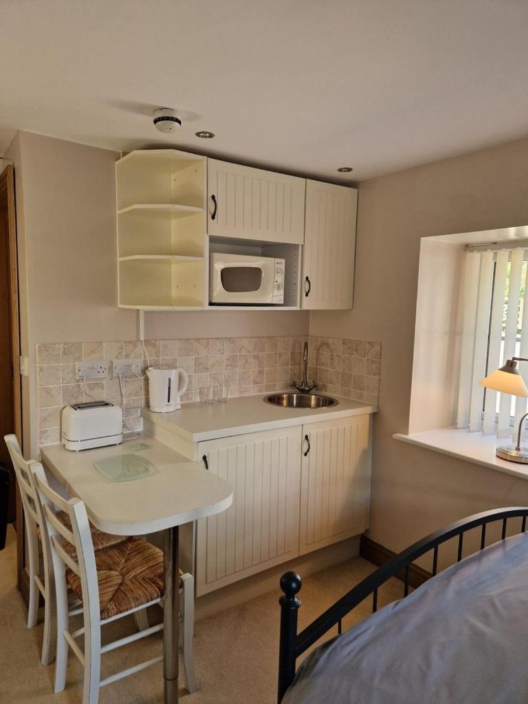 Double Room with Private Bathroom photo 3