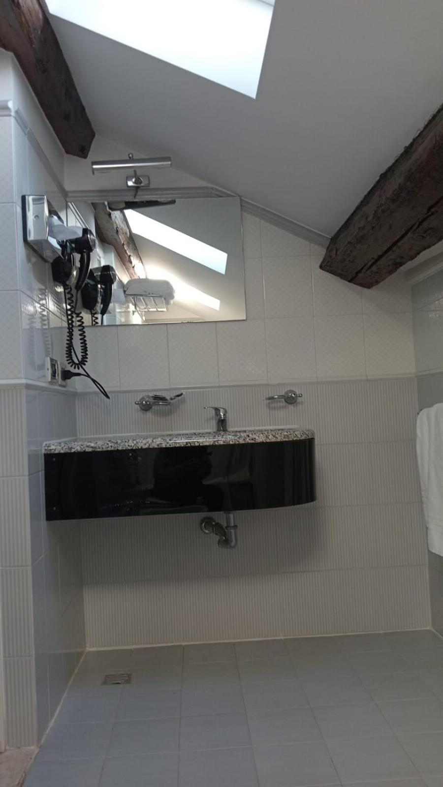 Classic Quadruple Room photo 2