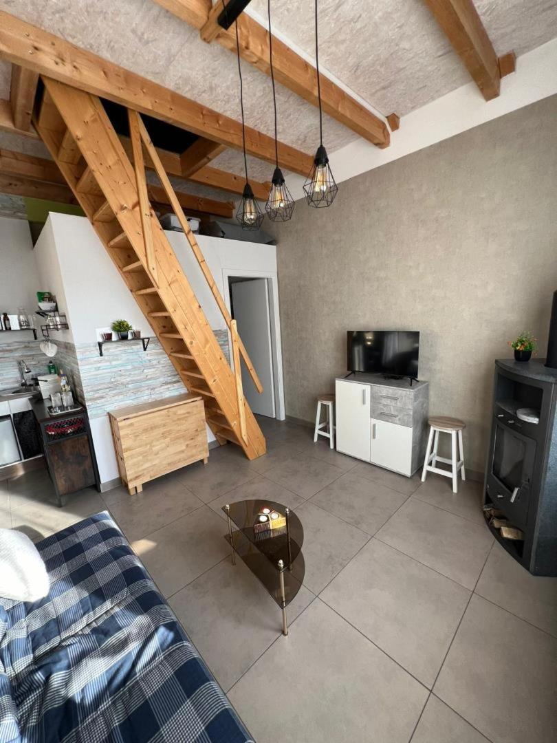 Apartment photo 1