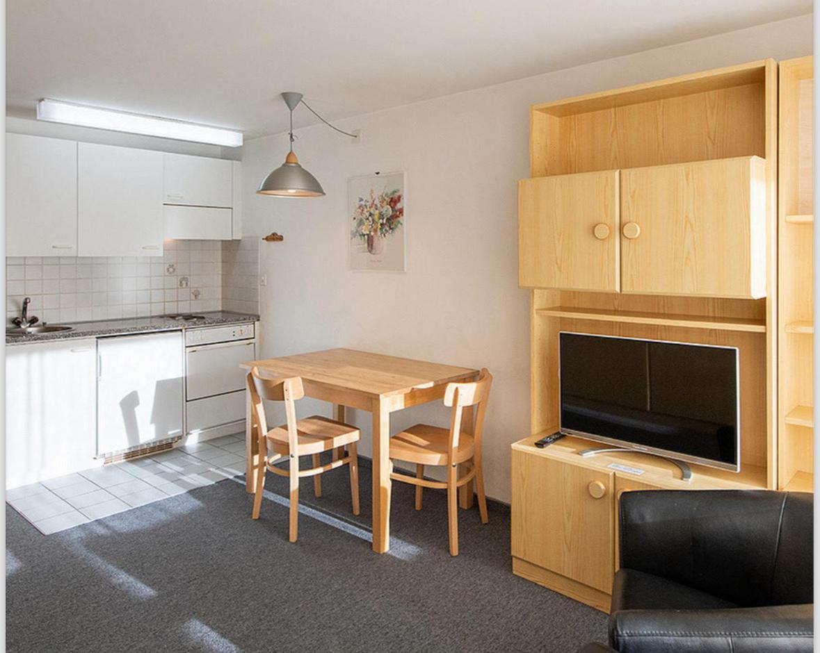 Apartment photo 3