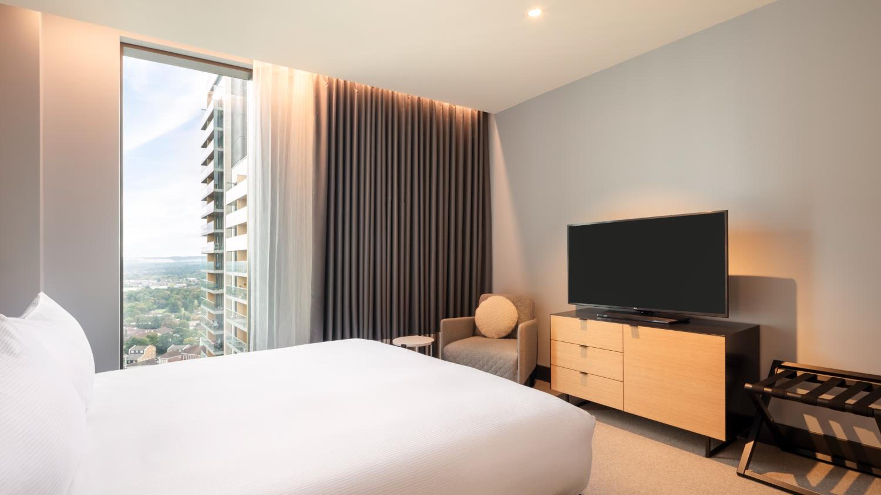 Executive King Room - Photo 2