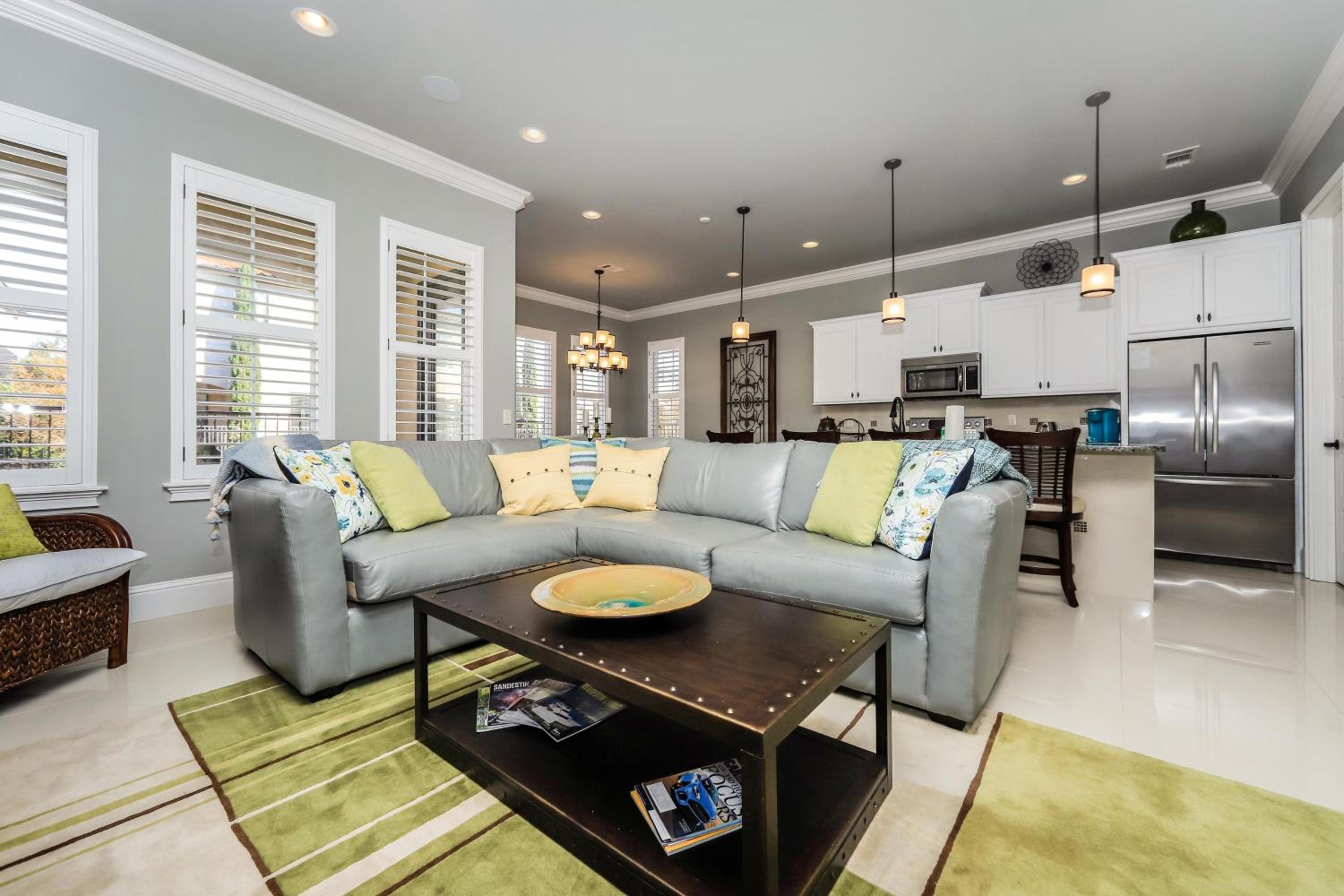 Four-Bedroom House photo 1