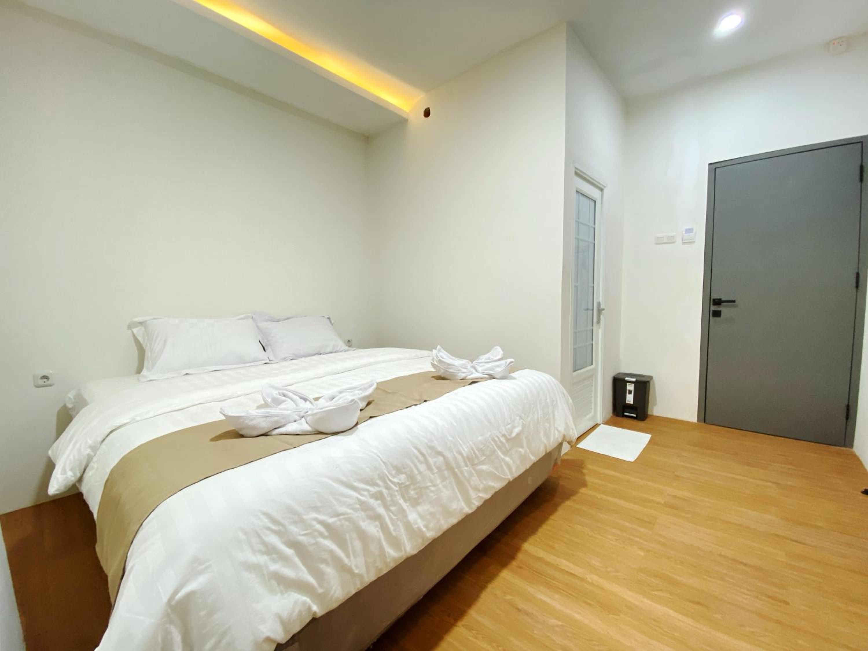 Deluxe Double Room photo 2
