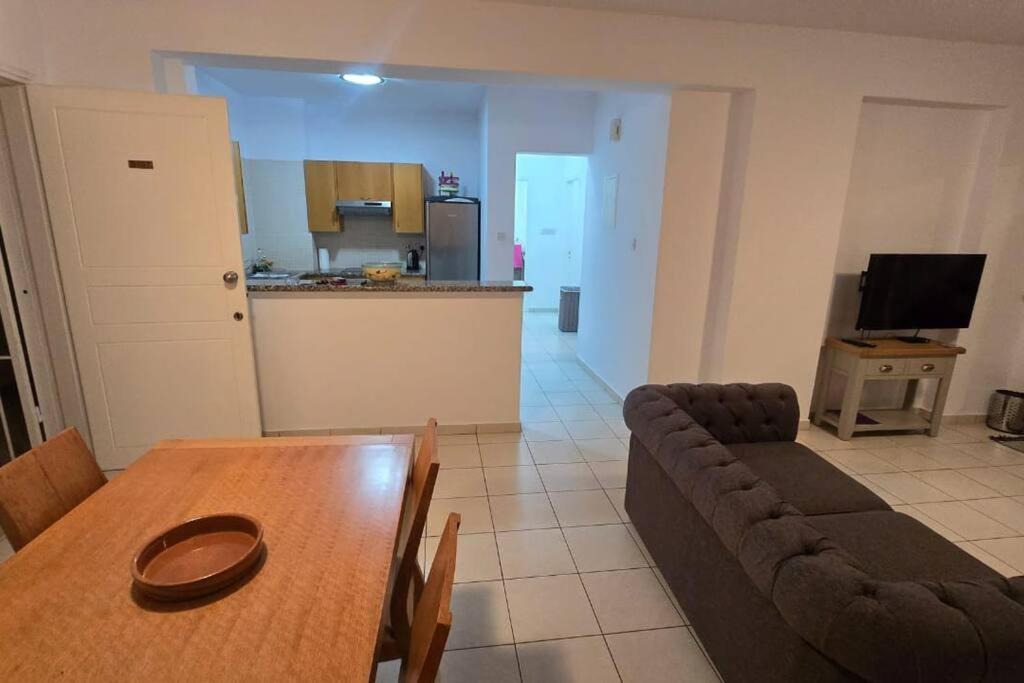 Two-Bedroom Apartment photo 2