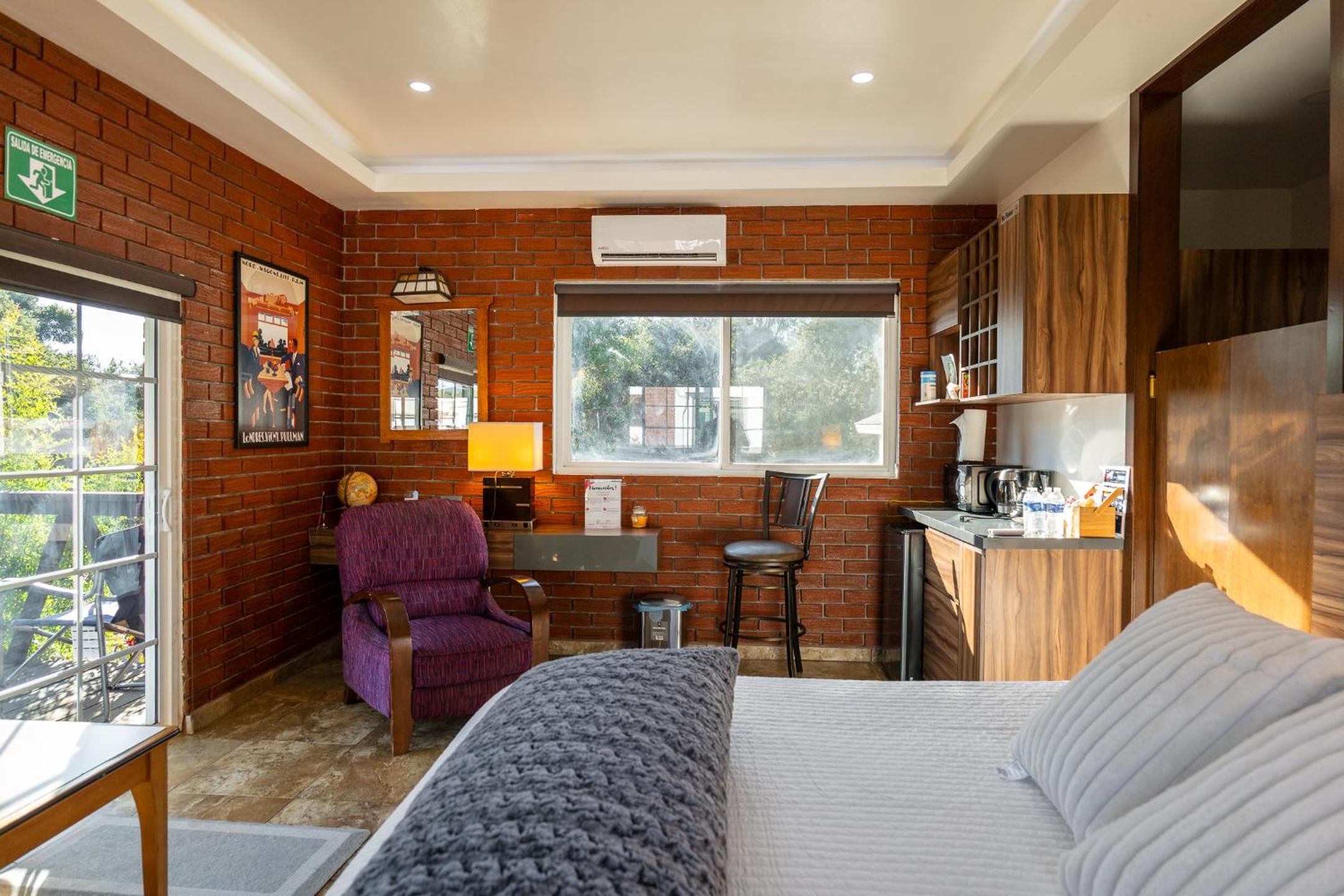 Double Room with Extra Bed photo 1