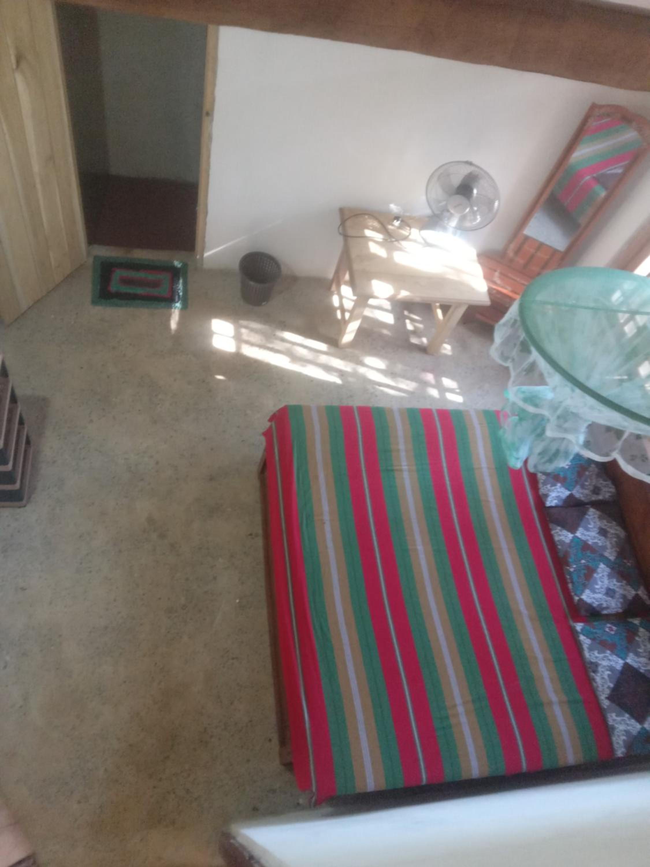 Large Single Room photo 1