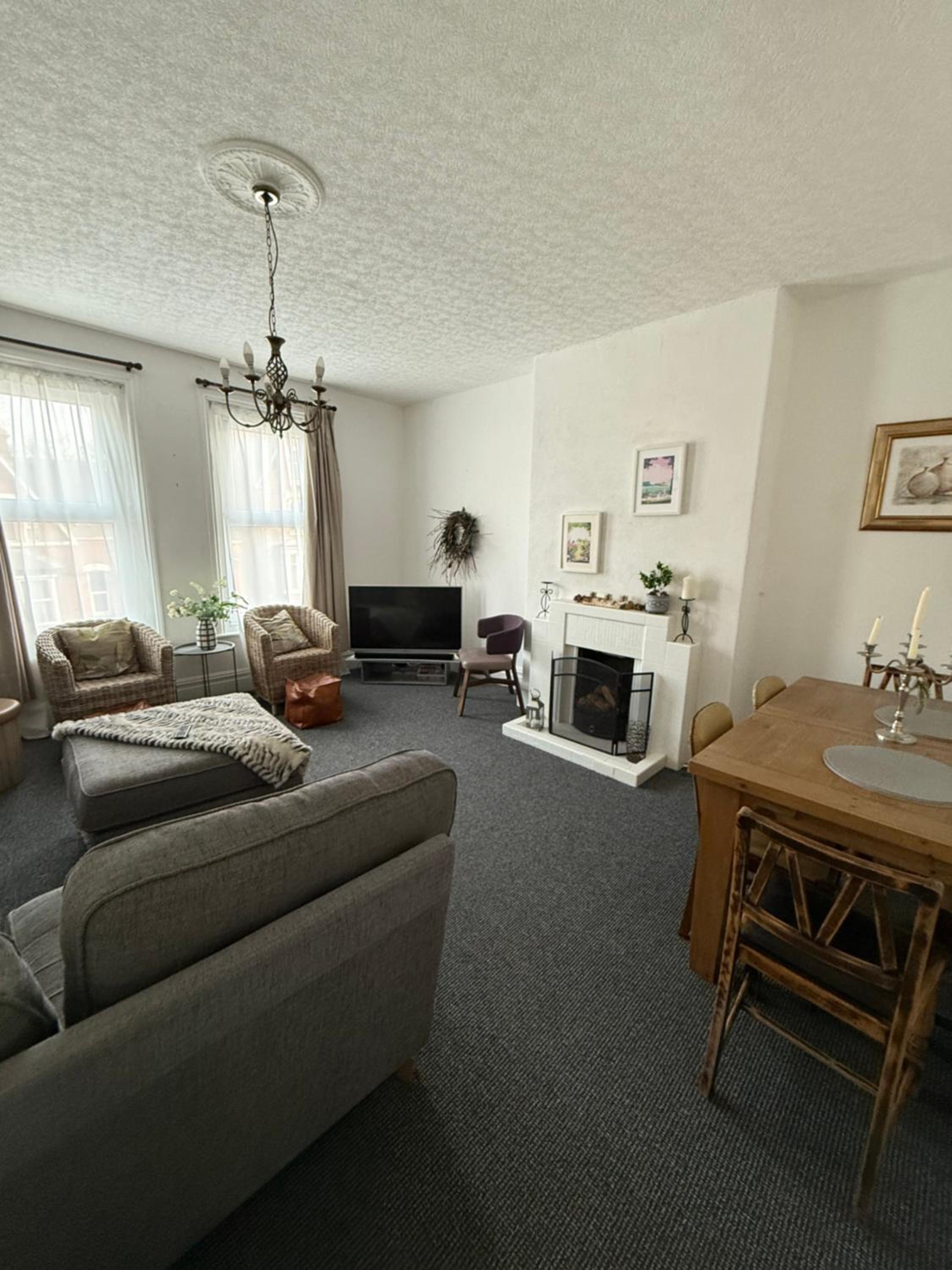 Three-Bedroom Apartment photo 1