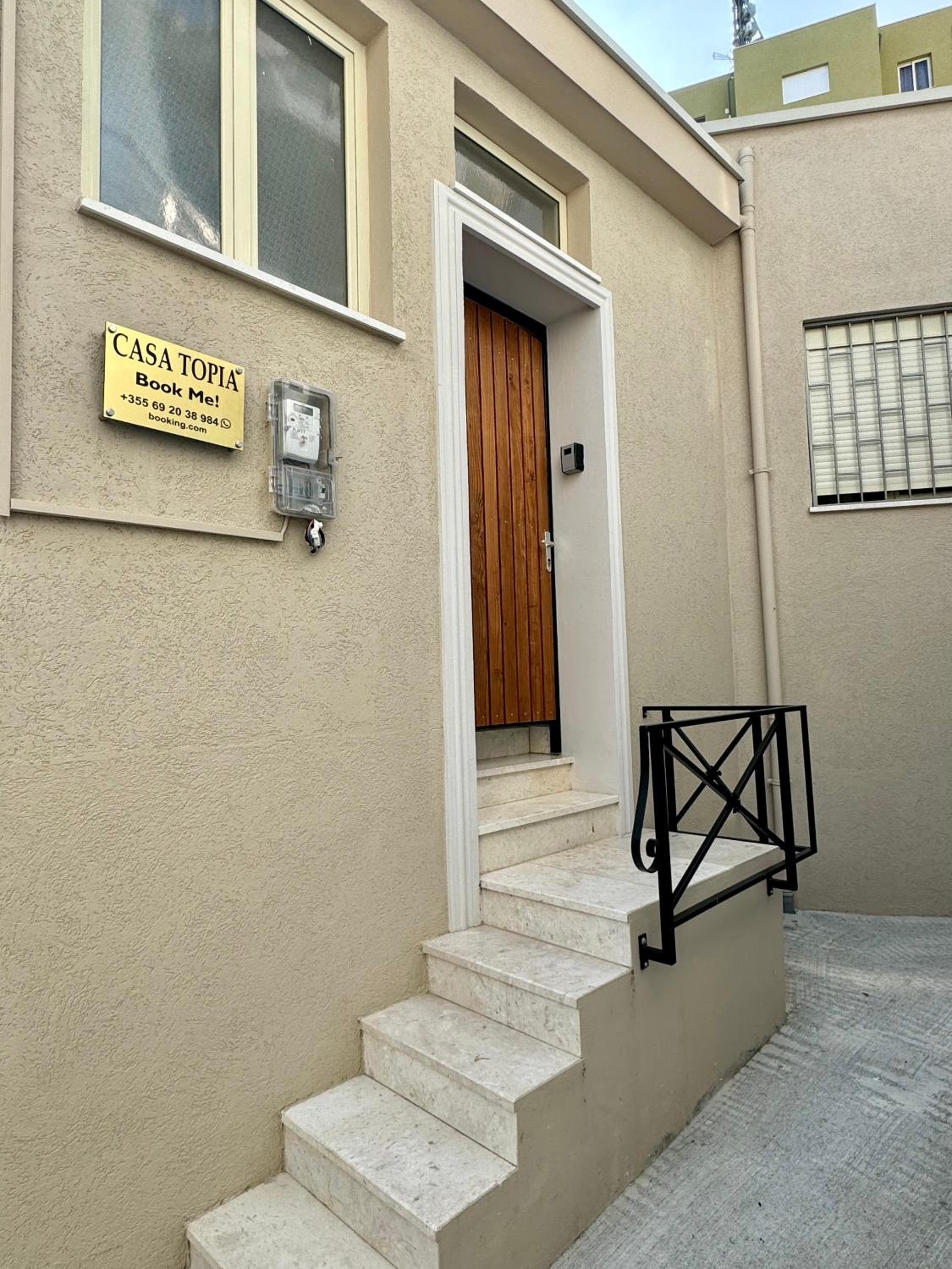 Two-Bedroom House photo 3