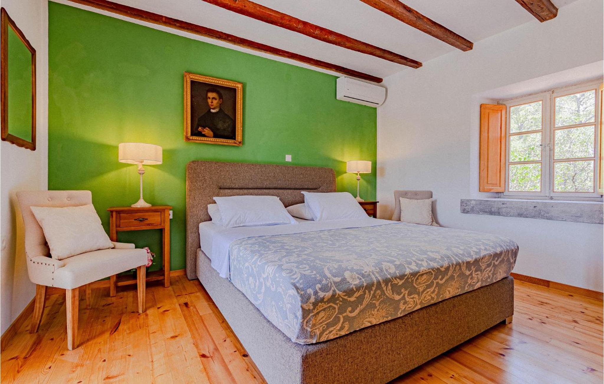 Two-Bedroom Holiday Home photo 1