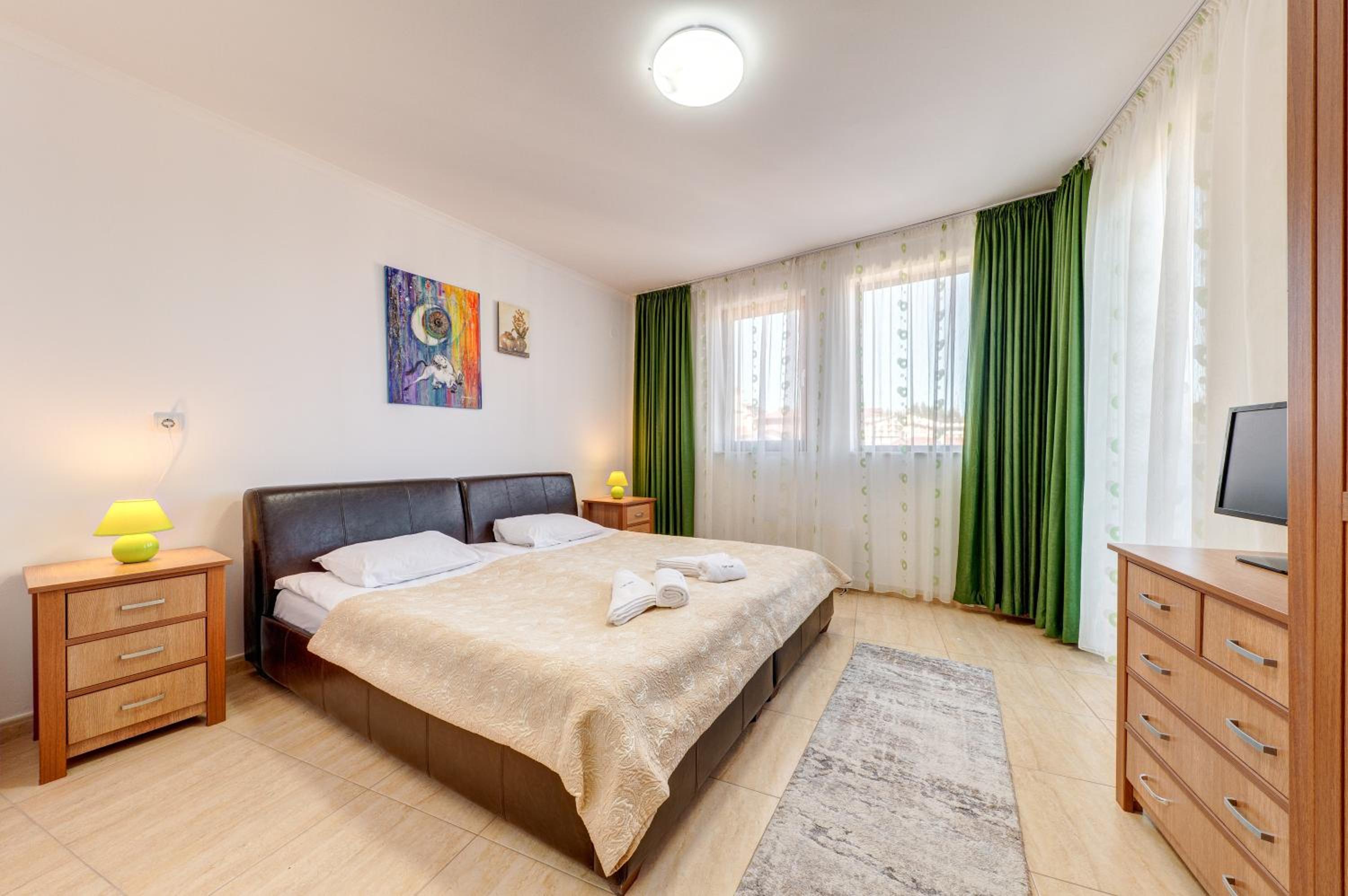 Two-Bedroom Apartment photo 2