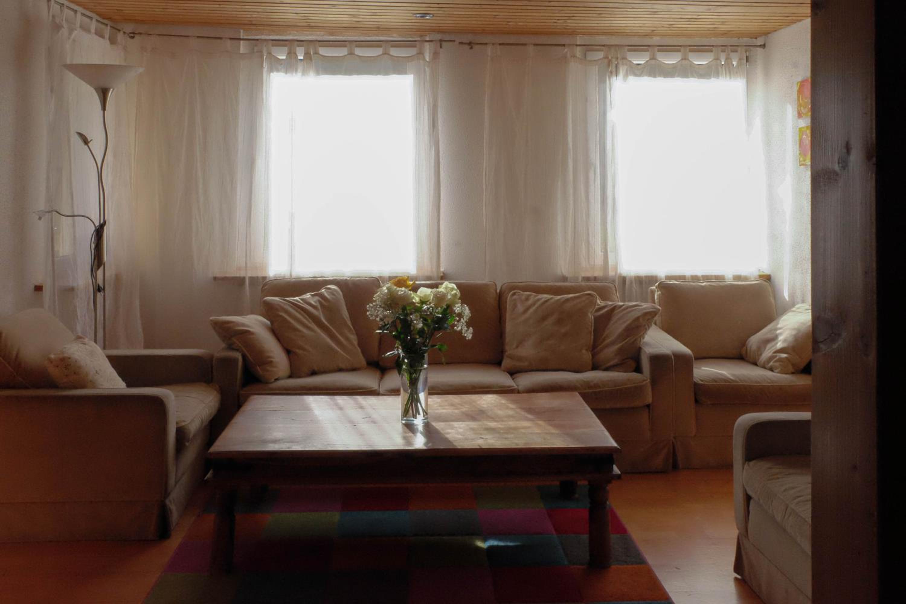 Three-Bedroom Apartment with Terrace - Photo 10