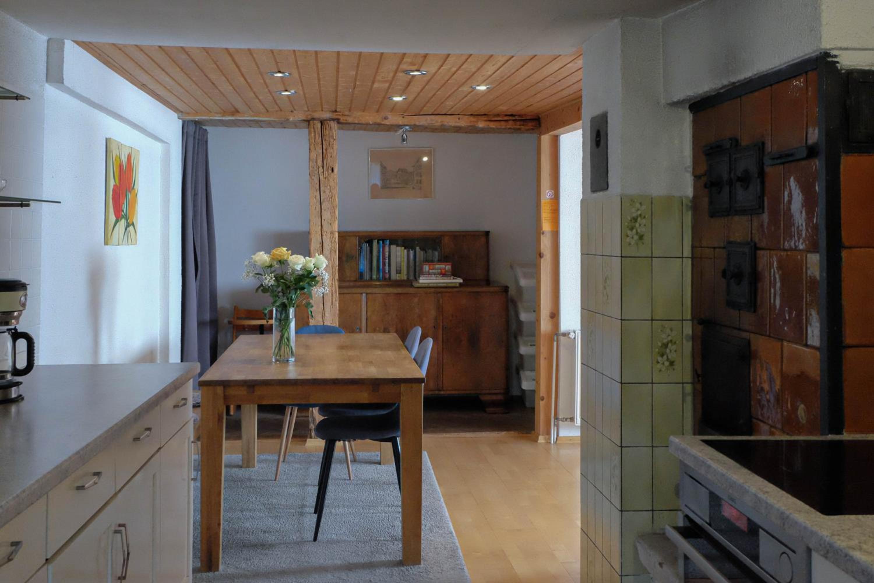 Three-Bedroom Apartment with Terrace - Photo 14
