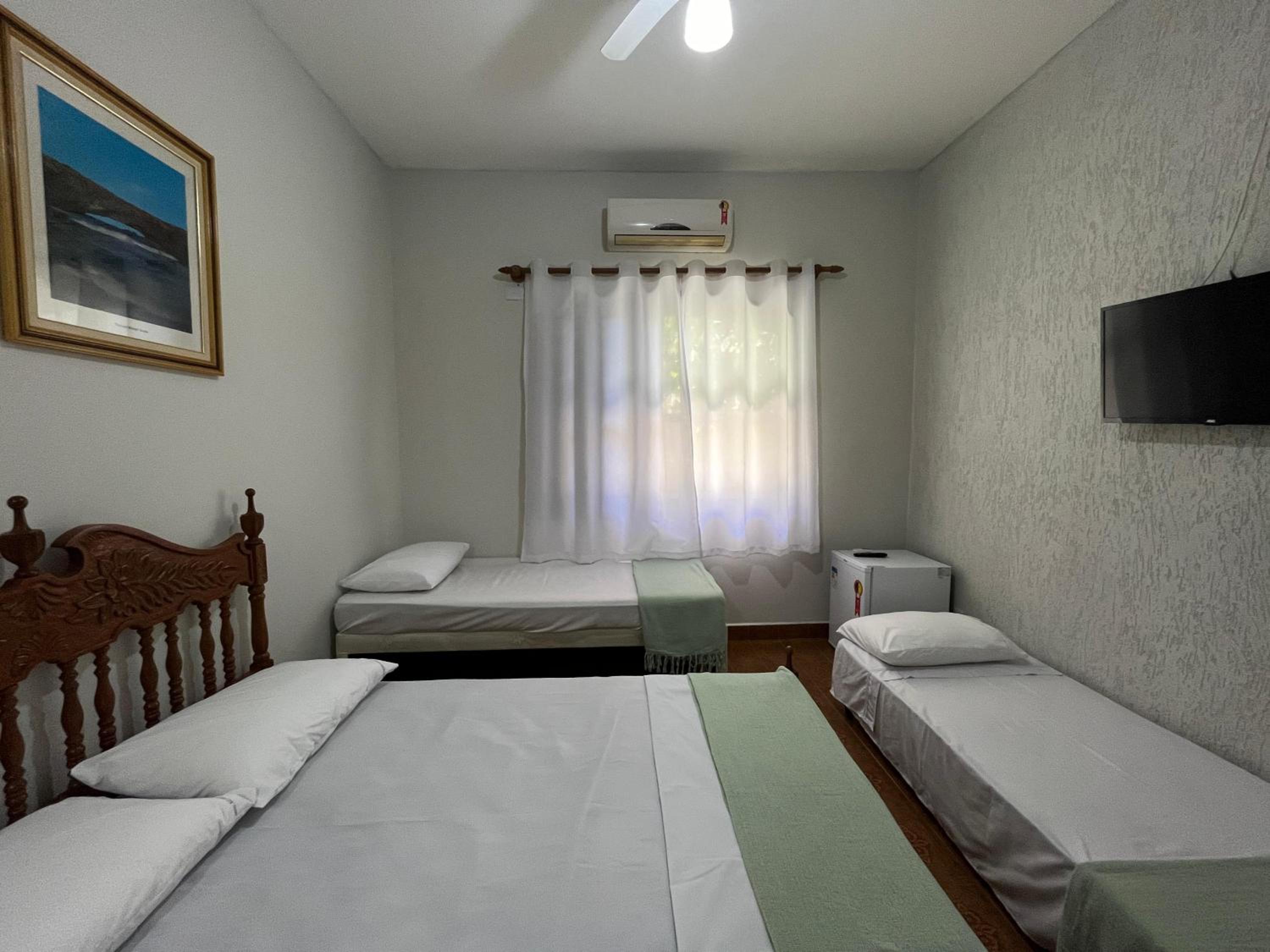 Quadruple Room with Private Bathroom