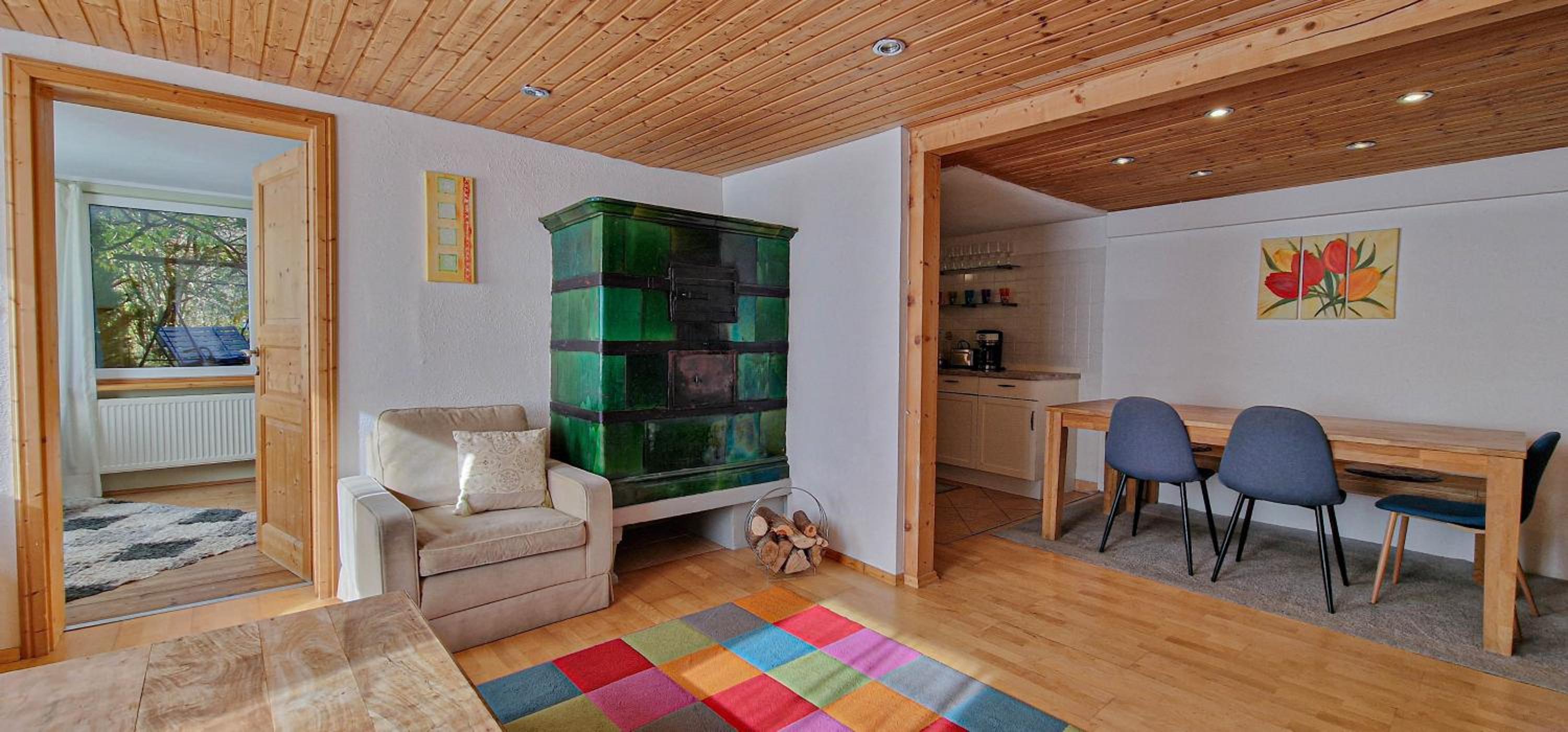 Three-Bedroom Apartment with Terrace - Photo 26
