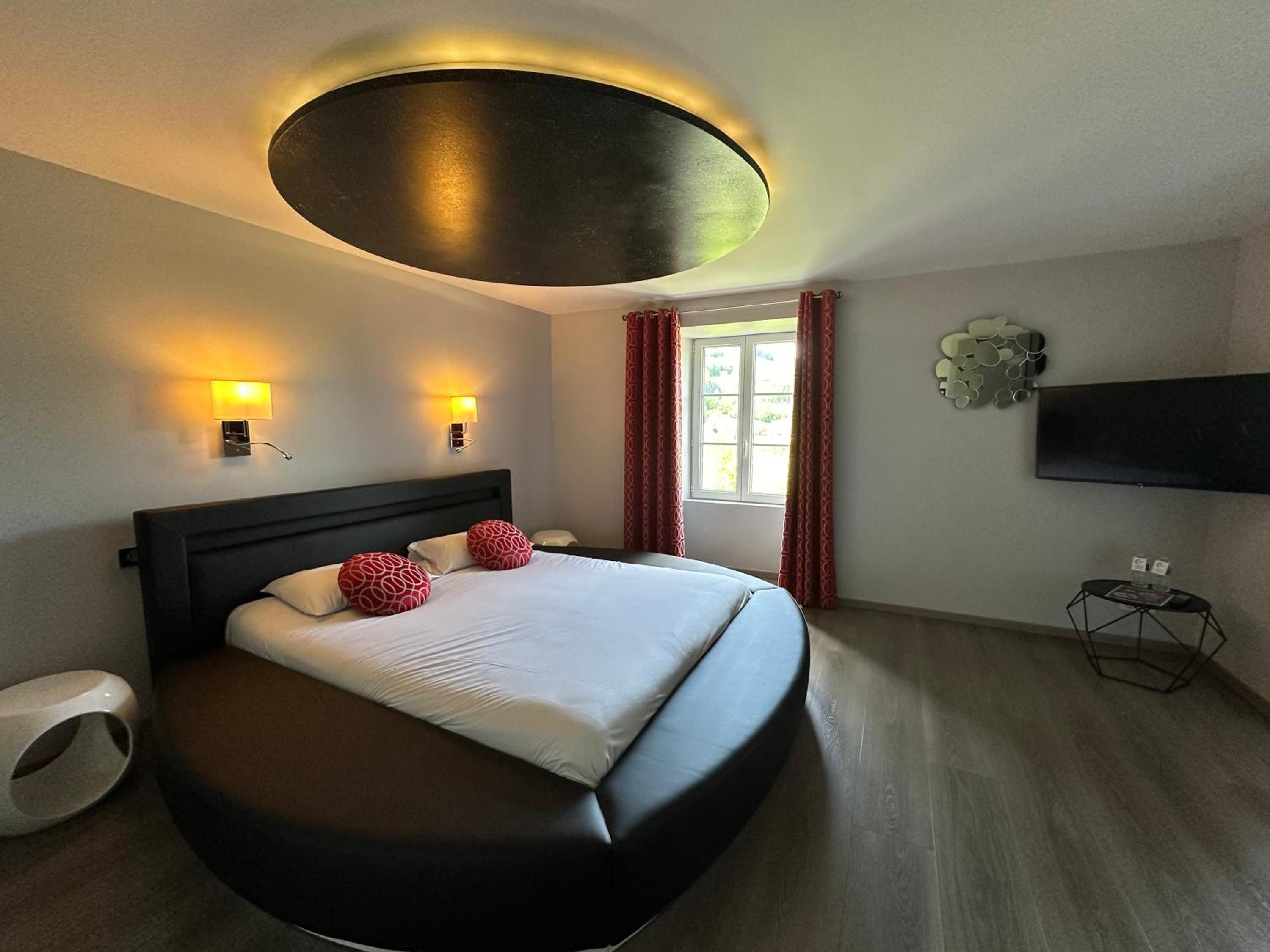Family Suite - Photo 1