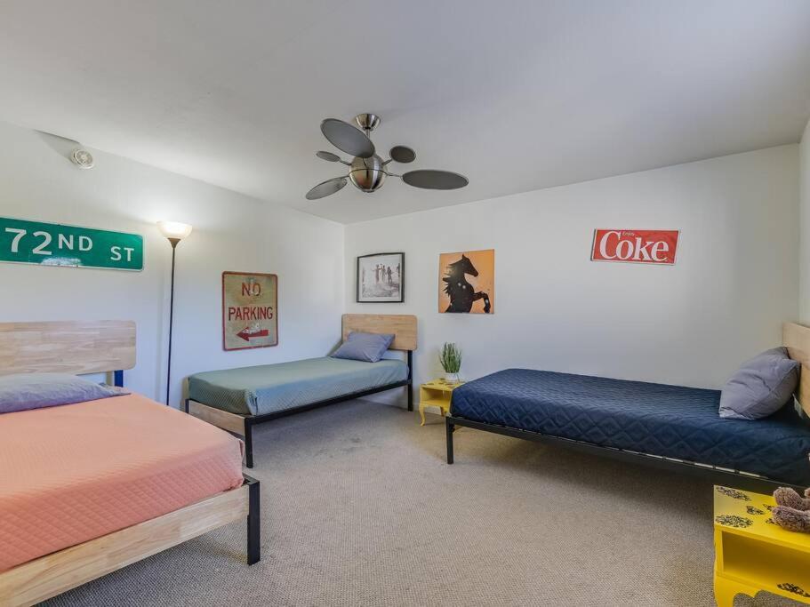 Seven-Bedroom House photo 1