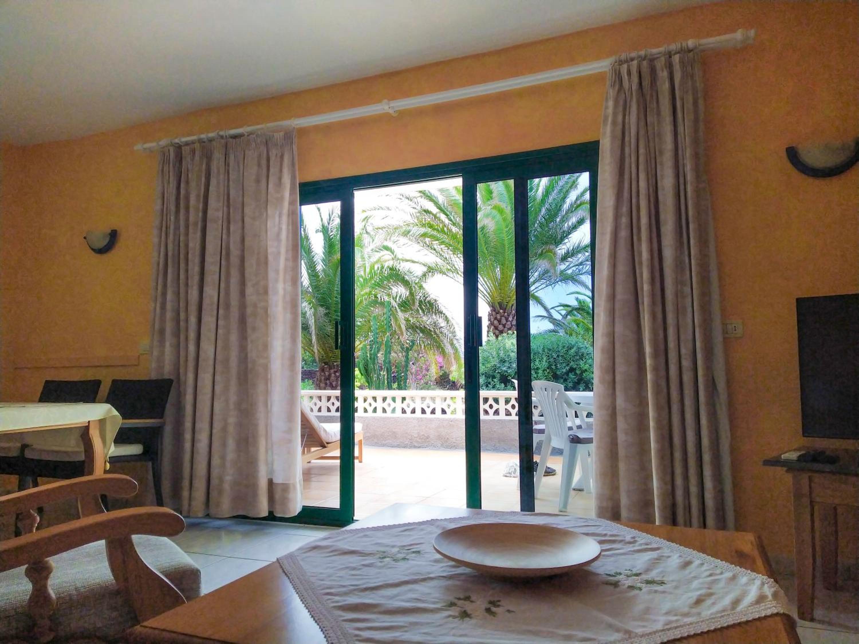 Apartamento con vista al jardín