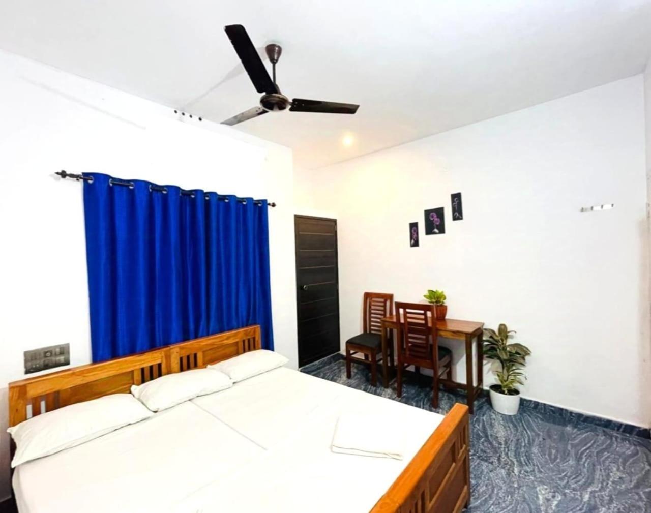 Classic Triple Room - Photo 1