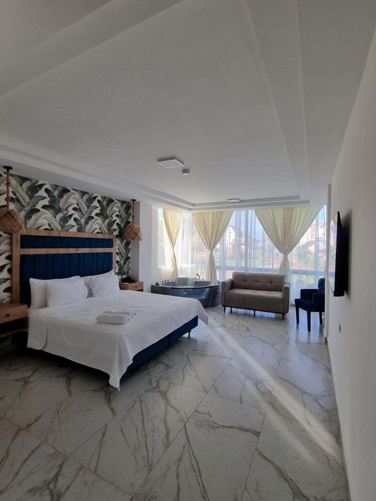 Queen Room with Spa Bath photo 3