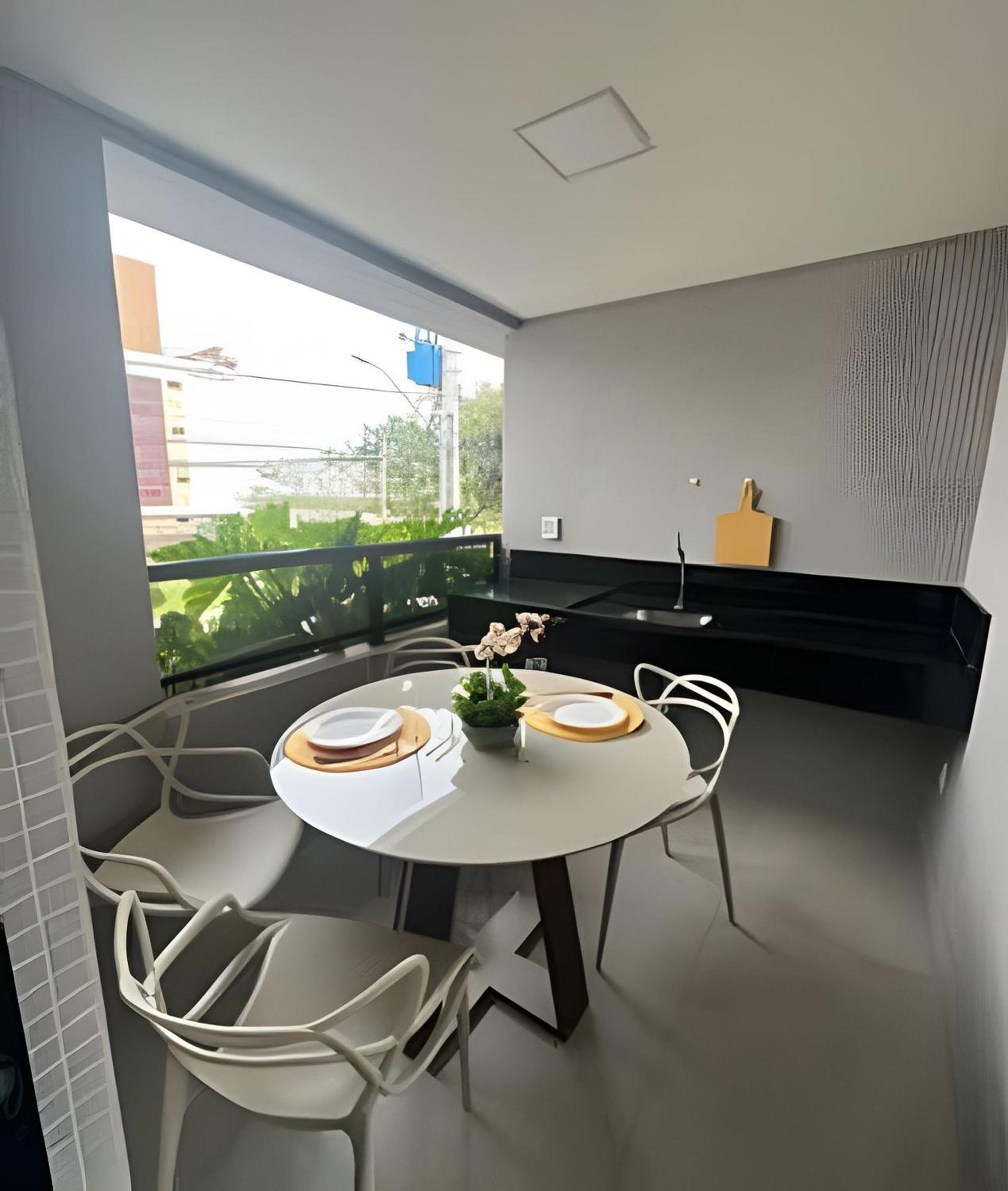 One-Bedroom Loft Apartment With Balcony
