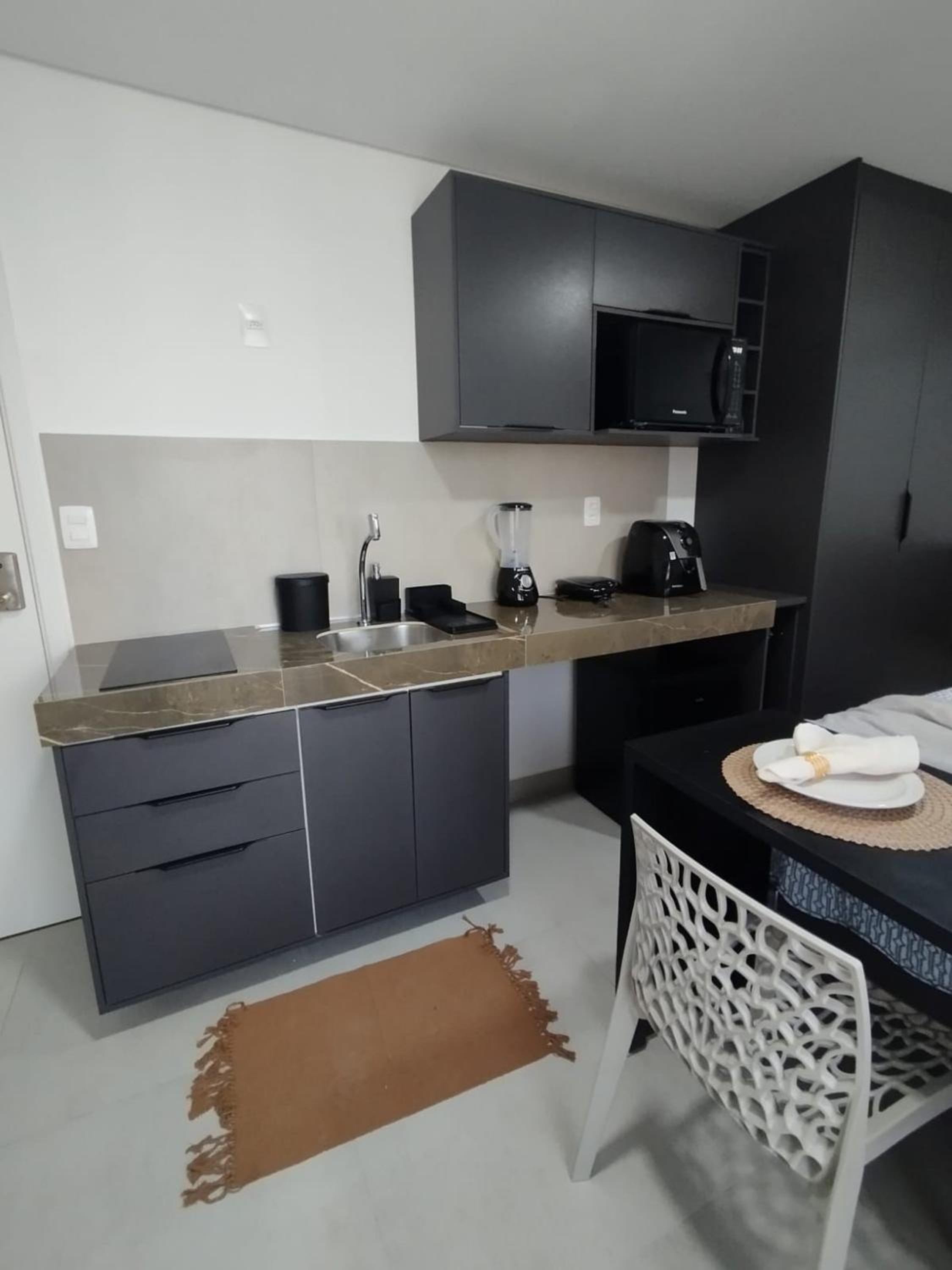 One-Bedroom Apartment With Ocean View